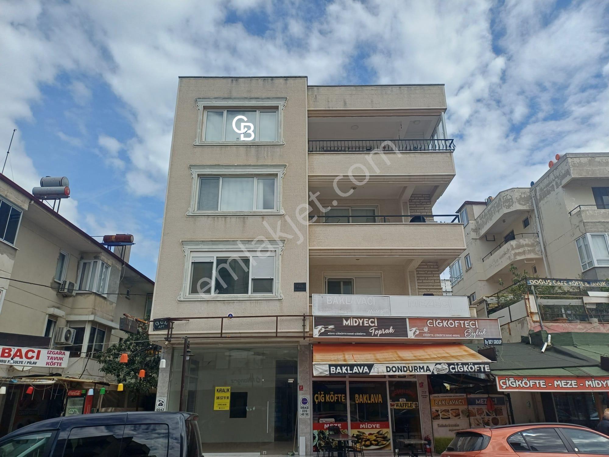 Akçay Merkezde 4+1 Satılık Daire