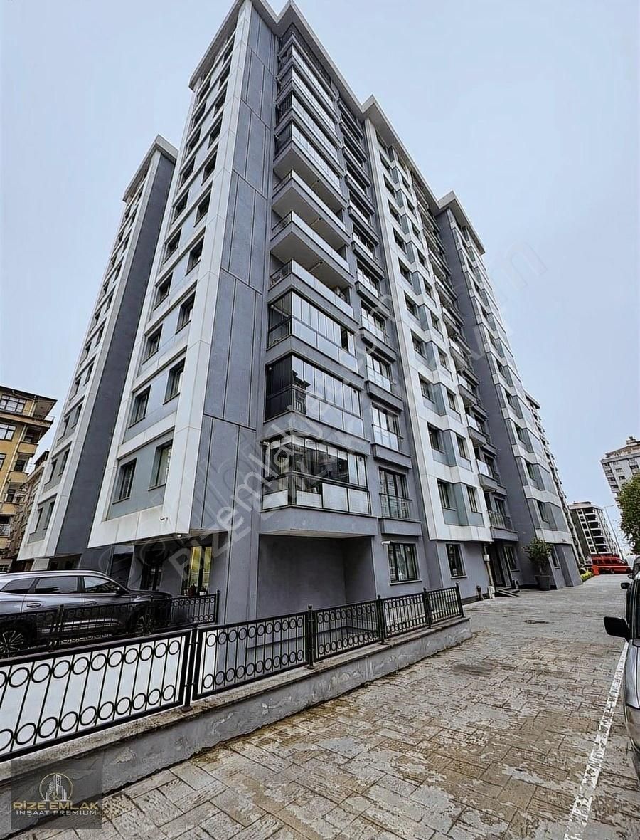Gülbahar Mah.nadir Satılık Bulunan Sitede 9.kat 3+1 130 M2 !!