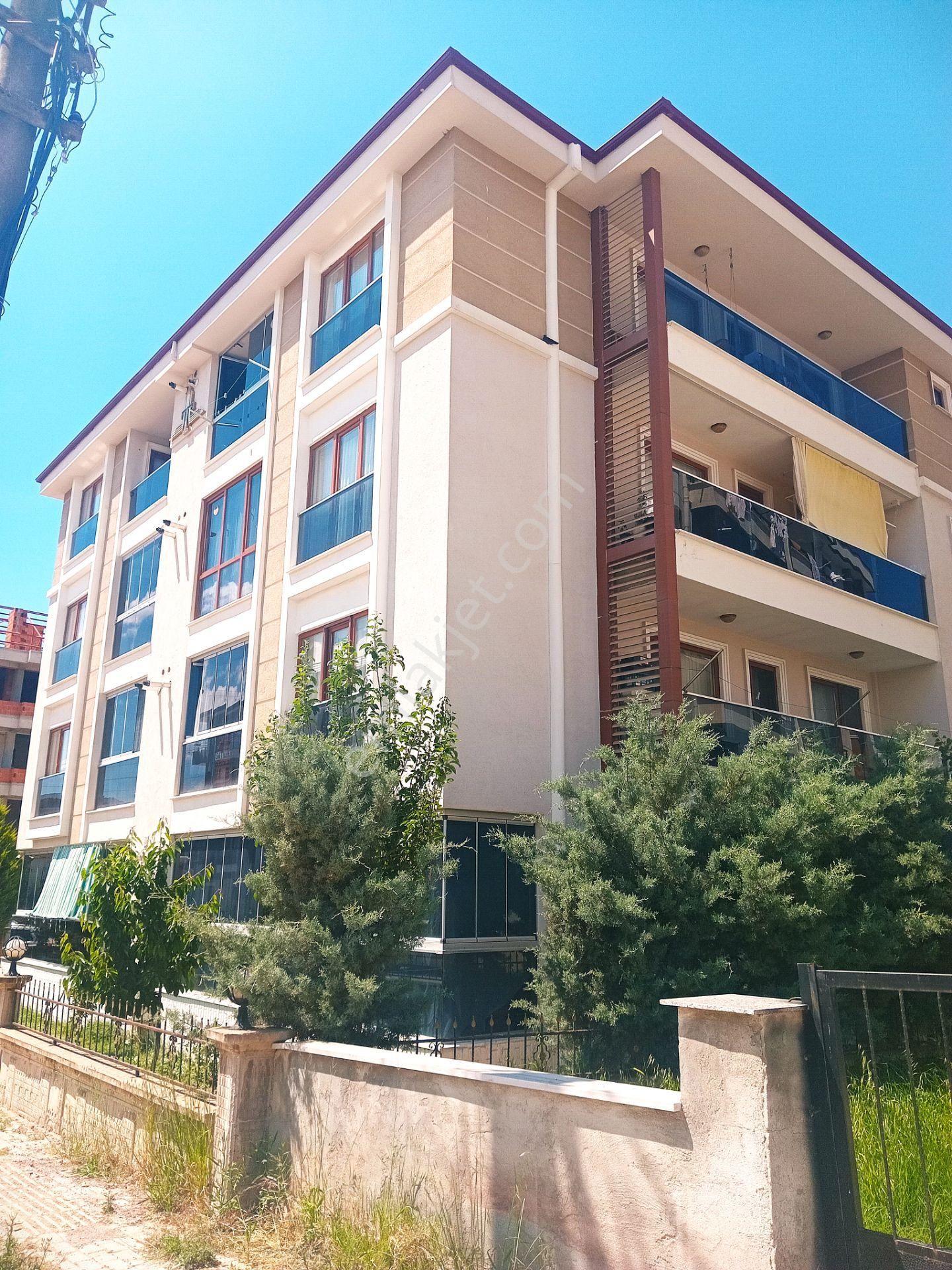 Yalova Çiftlikköy 3+1 Satılık Daire