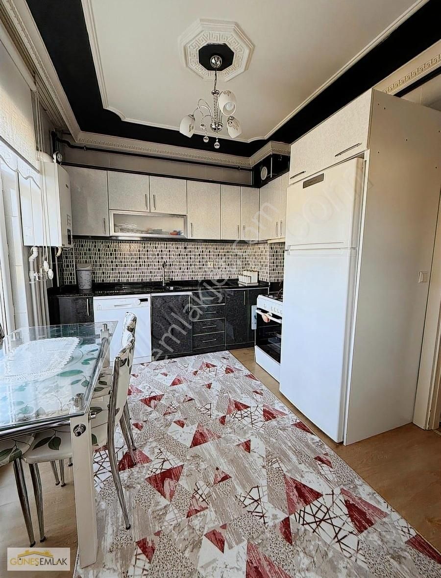 Güneş Emlaktan Yeni Mahallenin En Uygun Dairesi Satışta - Görsel 2