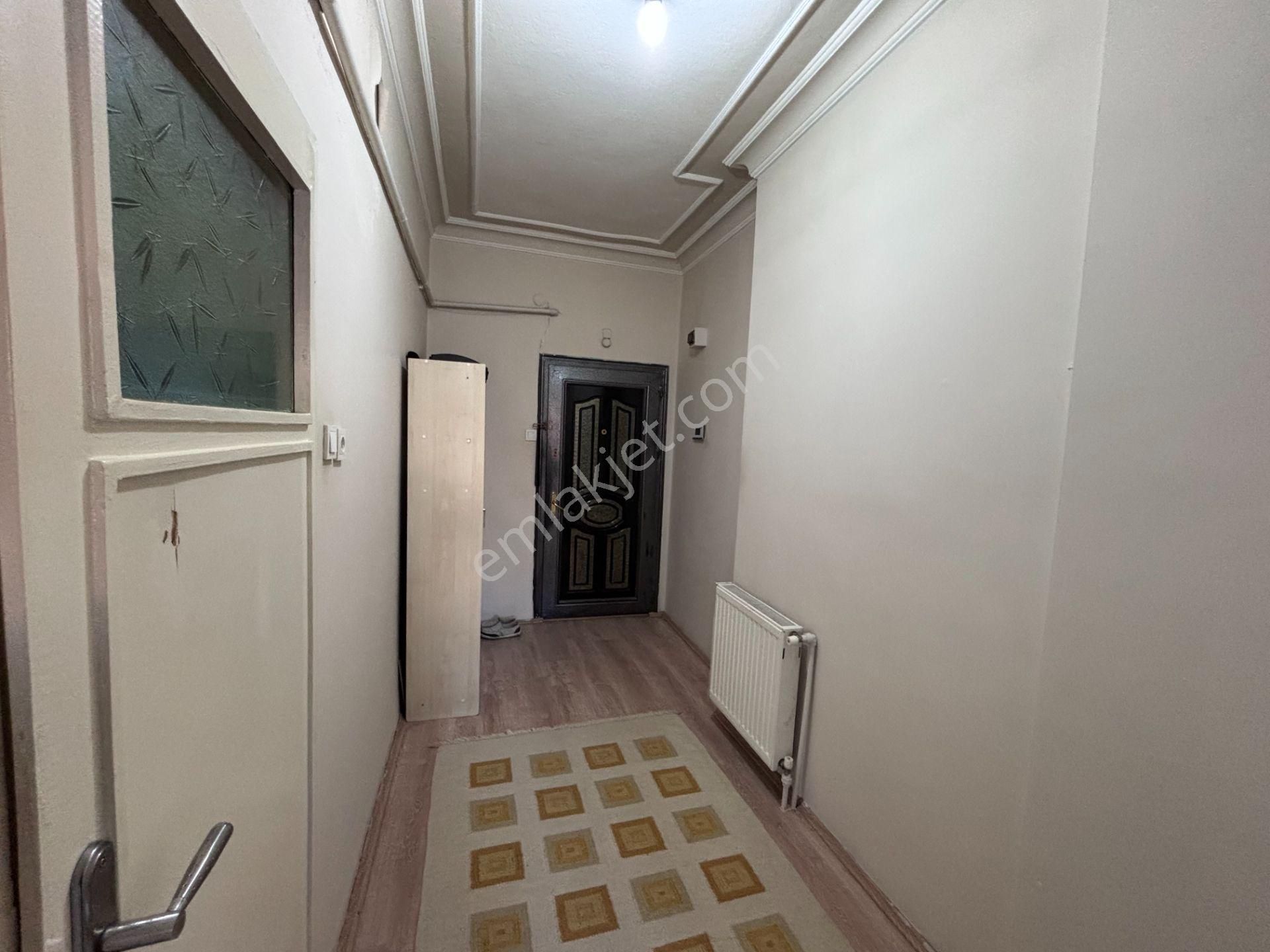Anadolu'dan Niğde Sokakta -1 De Altında Daire Var 2+1 Kiracılı