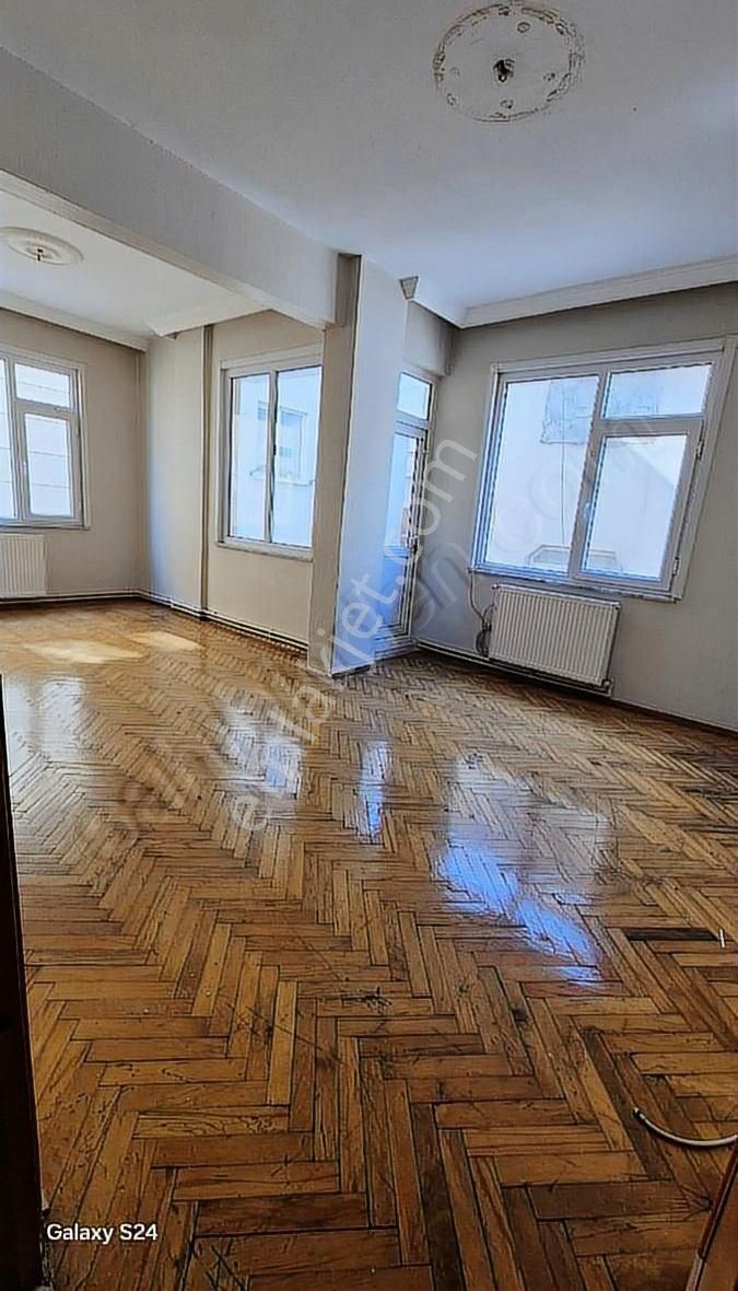 Bahçelievler Siyavuşpaşa'da Kiralık Daire