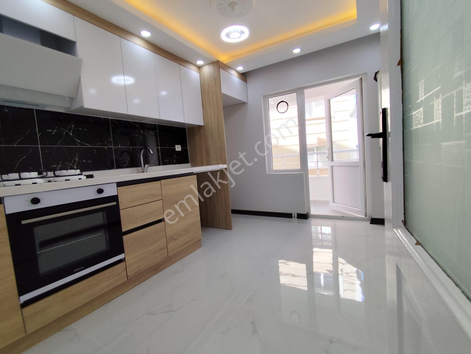 Etimesgut / Alsancak’ta Kaçırılmayacak Full Yapılı Yeni Binada 3+1 Satılık Daire