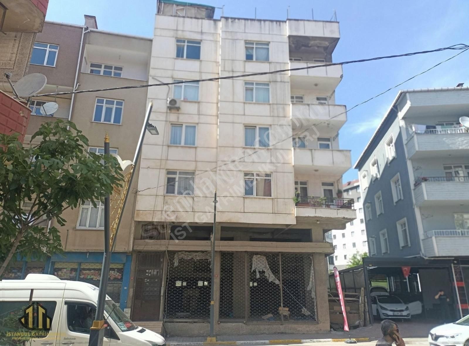 Pendik Kavakpınar"da Cemilmeriç Cad Paralel 2+1/95m2 Kiralık Dai