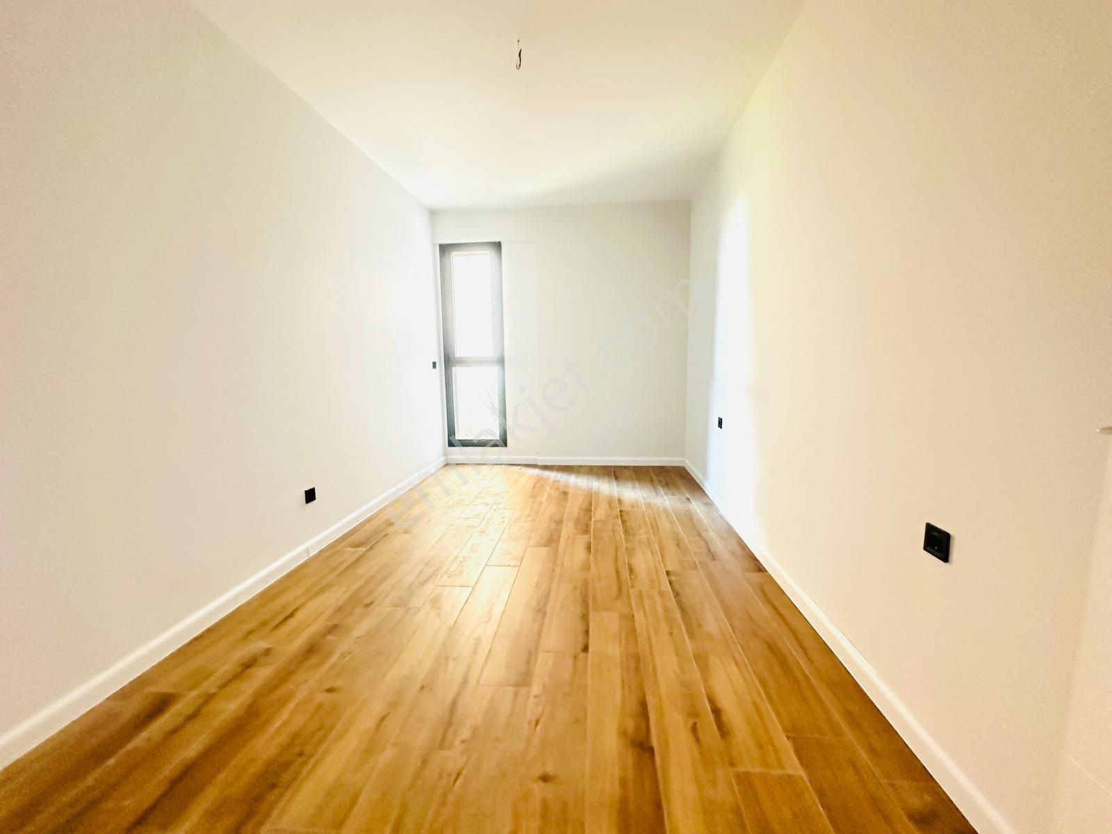 Eviz Royal Panorama Bahçe Katı Deniz Manzaralı 3+1 Daire Satılık - Görsel 20