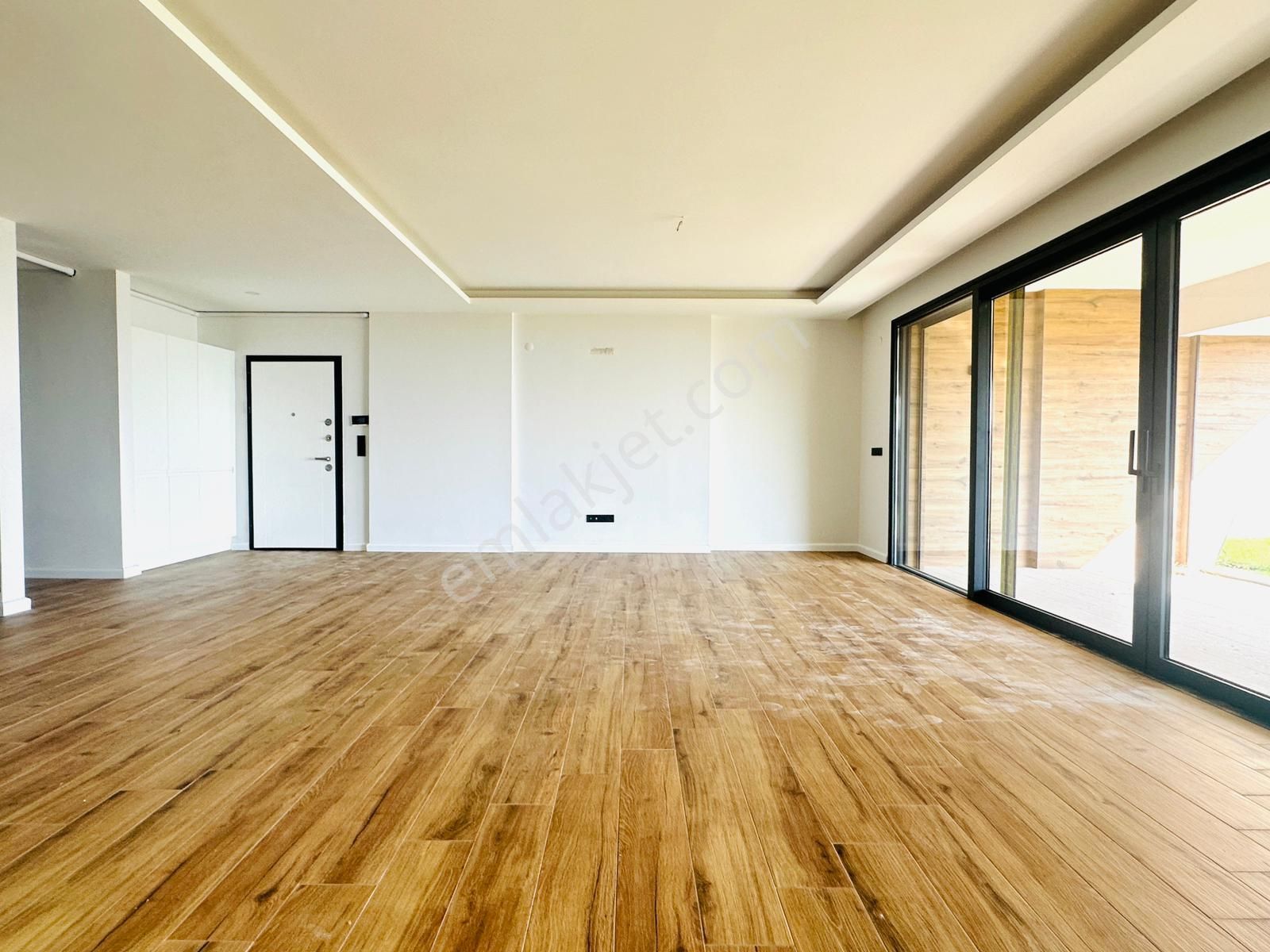 Eviz Royal Panorama Bahçe Katı Deniz Manzaralı 3+1 Daire Satılık - Görsel 10