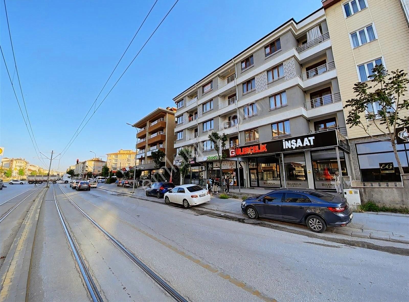 Çırağan Emlak'tan Emek Mah.ertaş Bulvar Üzerinde 2+1 Daire