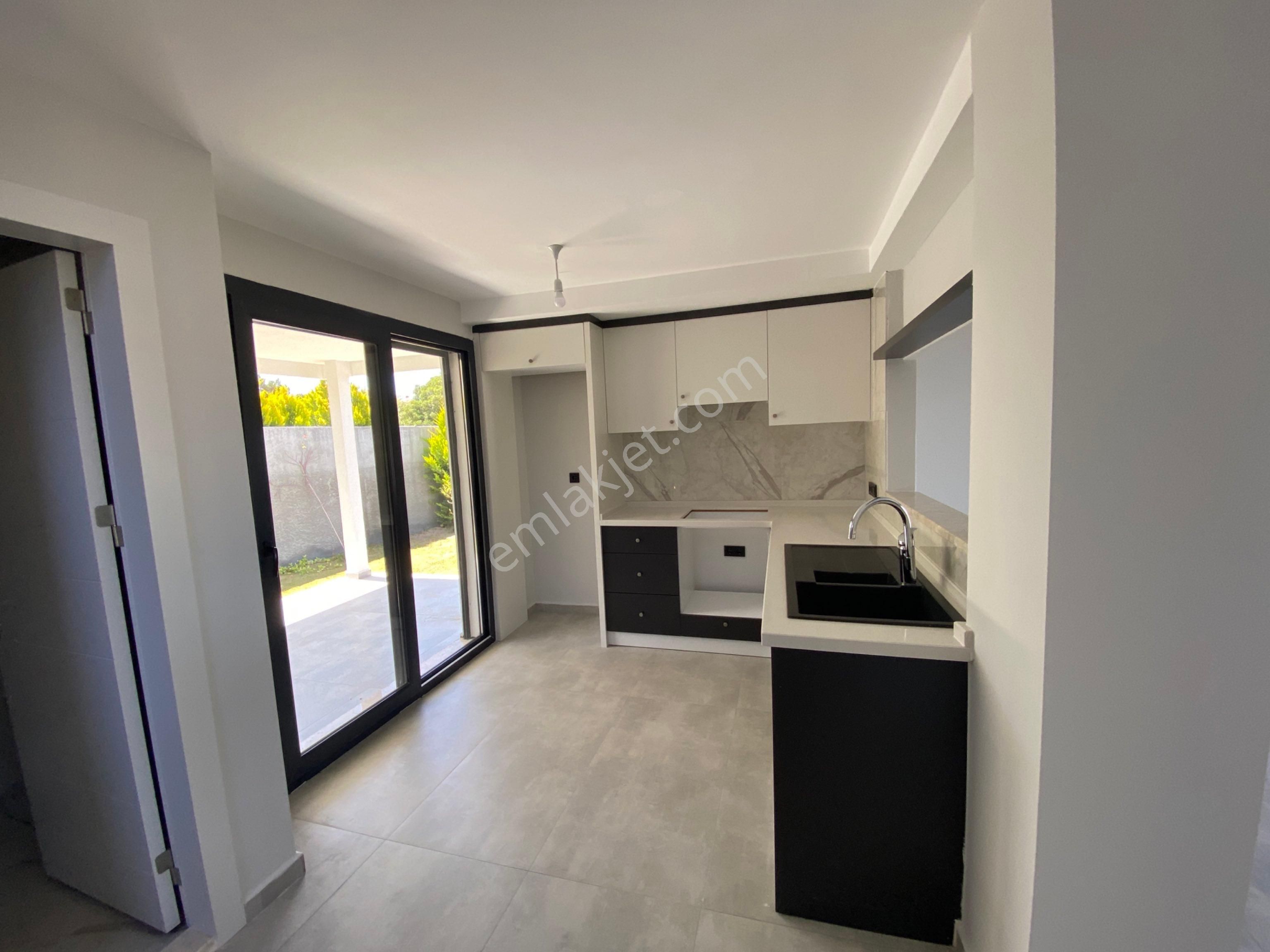 Alya Gayrimenkul Çeşme Ildırda Müstakil Havuzlu Fırsat Villa - Görsel 14