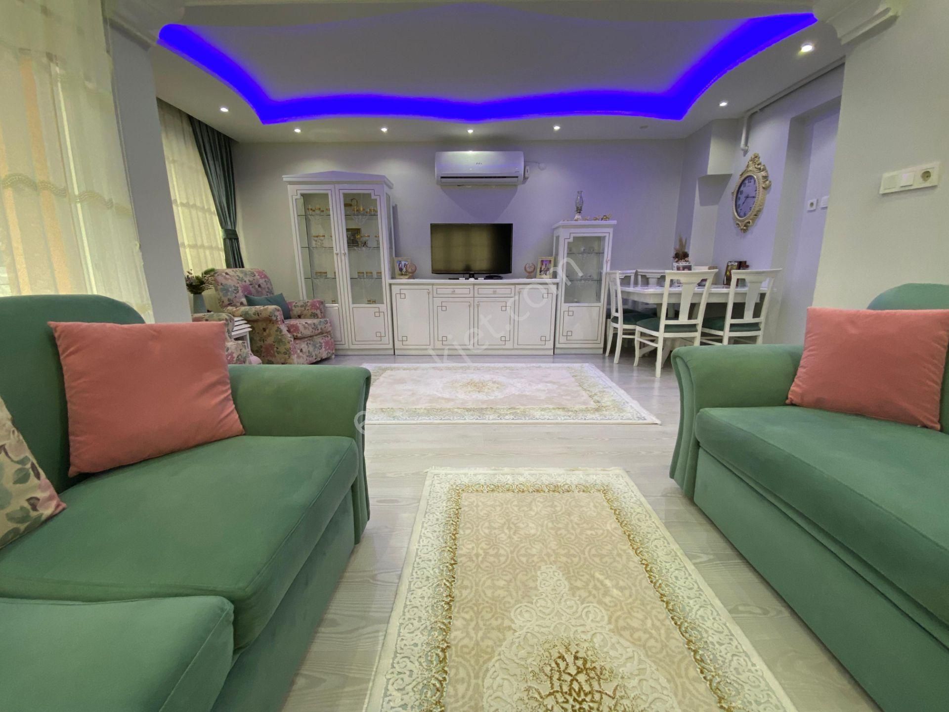 Turpa/alfa'dan Göktaşlı Mahallesi/şehzadeler'de Satılık 3+1 Daire