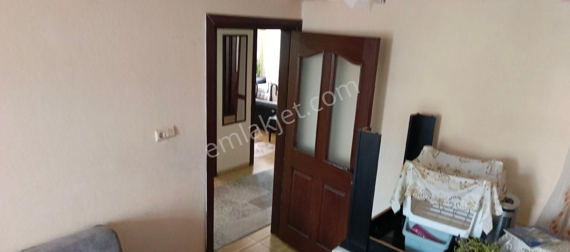 Mitatpaşa'da 2 Katlı Mitatpaşa Camine Yakın Müstakil Ev - Görsel 13