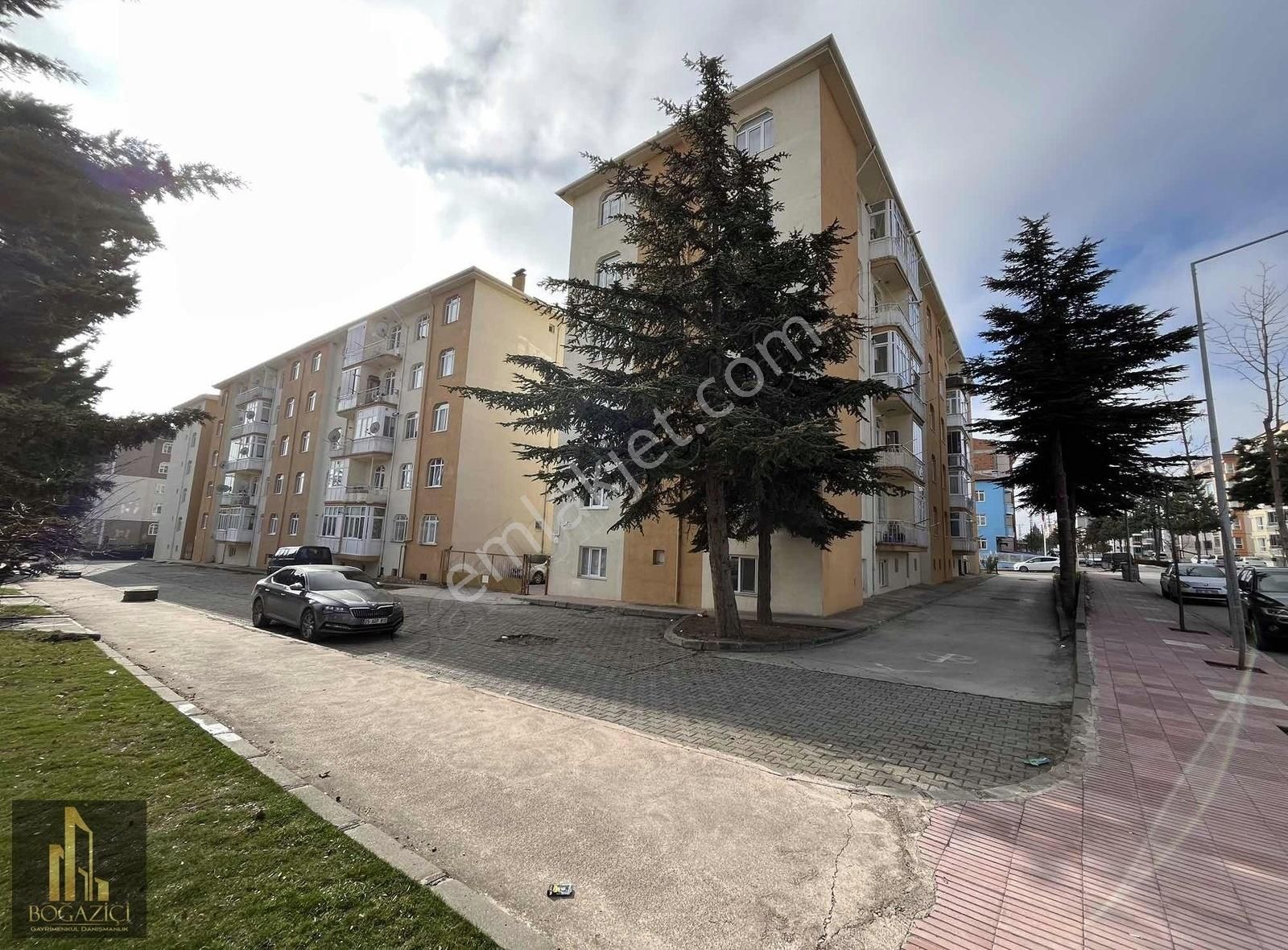 Mahsen Mah.dalgıçcı Cad.kiralık 3+1 Daire Eğitimciler Sitesi