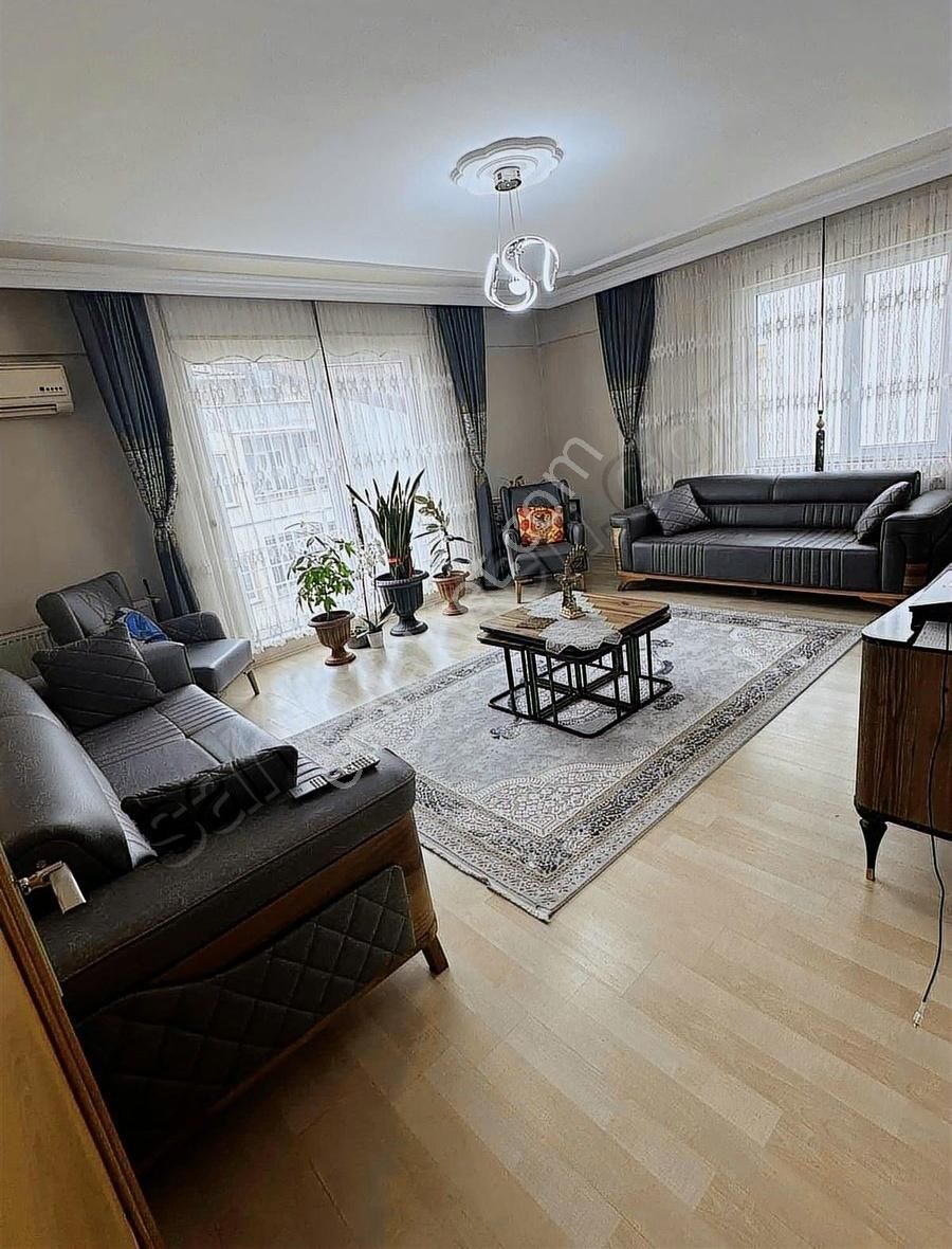 Arakat Asansörlü Geniş Özdileğin Orda Daire