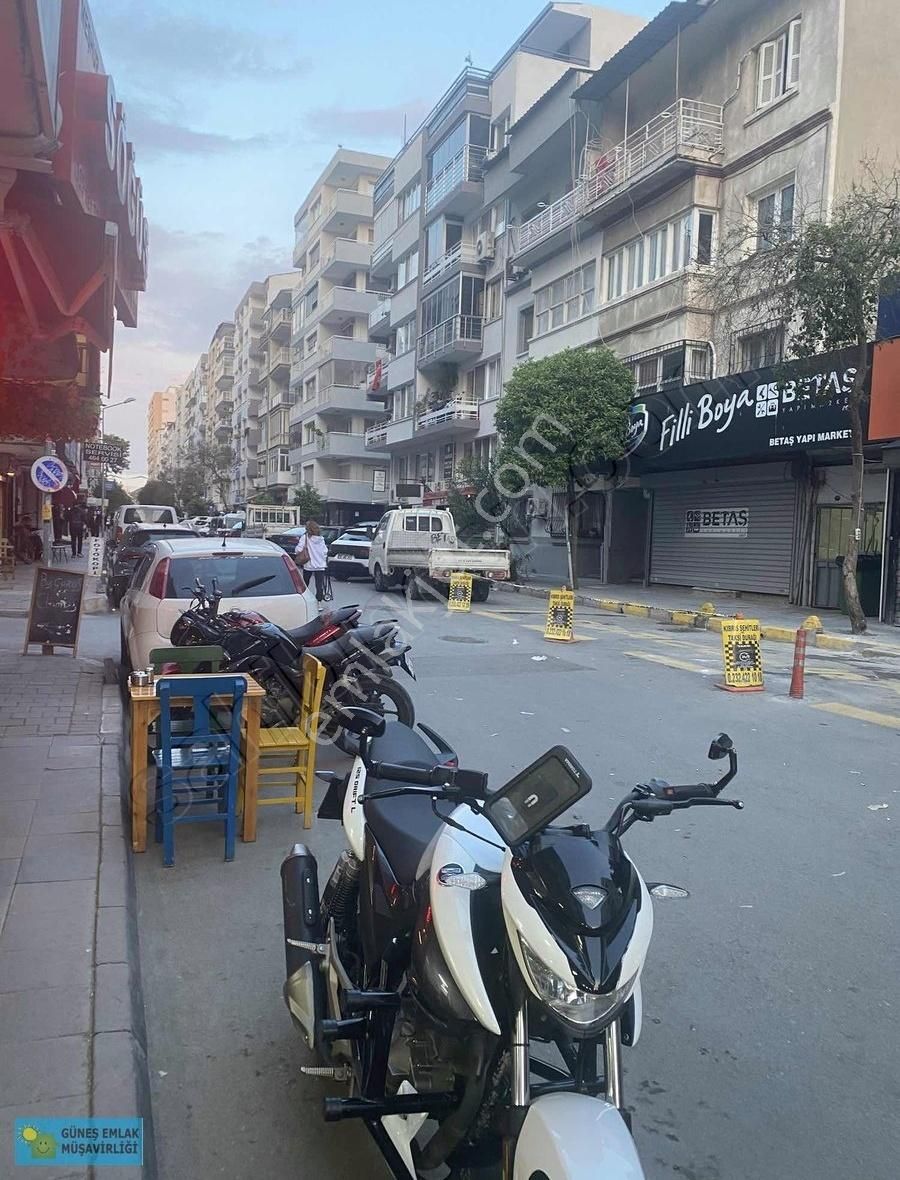 Alsancak İşlek Cadde Ve Kıbrıs Şehitler Yakını Dükkan