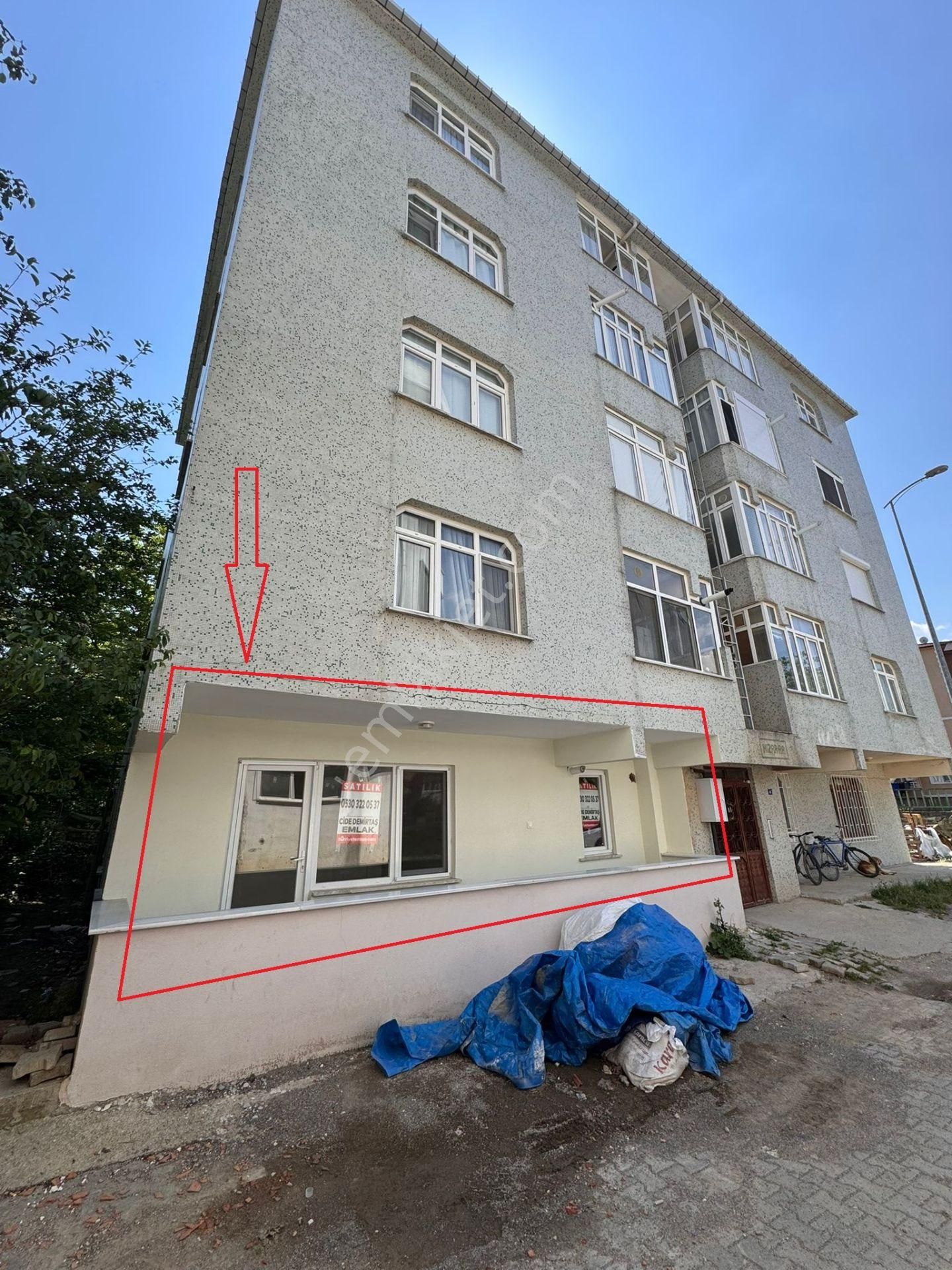 Cide Demirtaş Emlak Güvencesi İle Giriş Kat 3+1 Daire