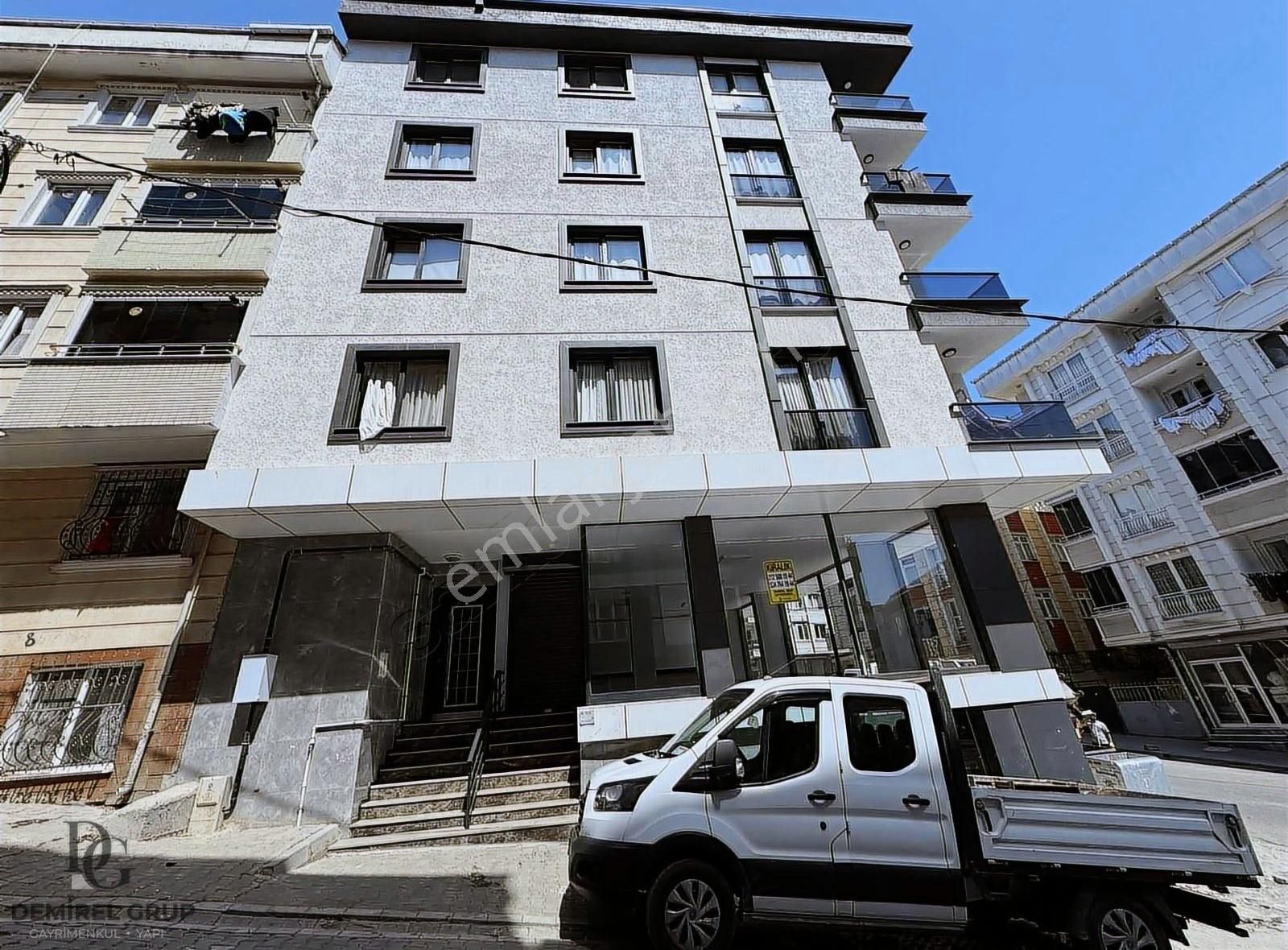 Fatih Mahallesi Cadde Üzeri Sıfır İnşaat Kiralık Dükkan !