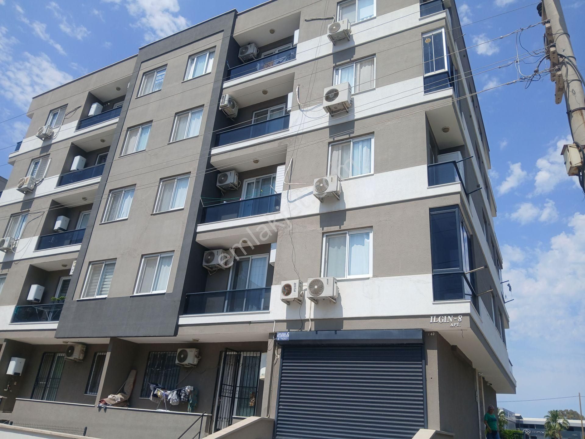 Numune Mahallesinde Avm Civarında Ara Kat Asansörlü Eşyalı Satılık Daire