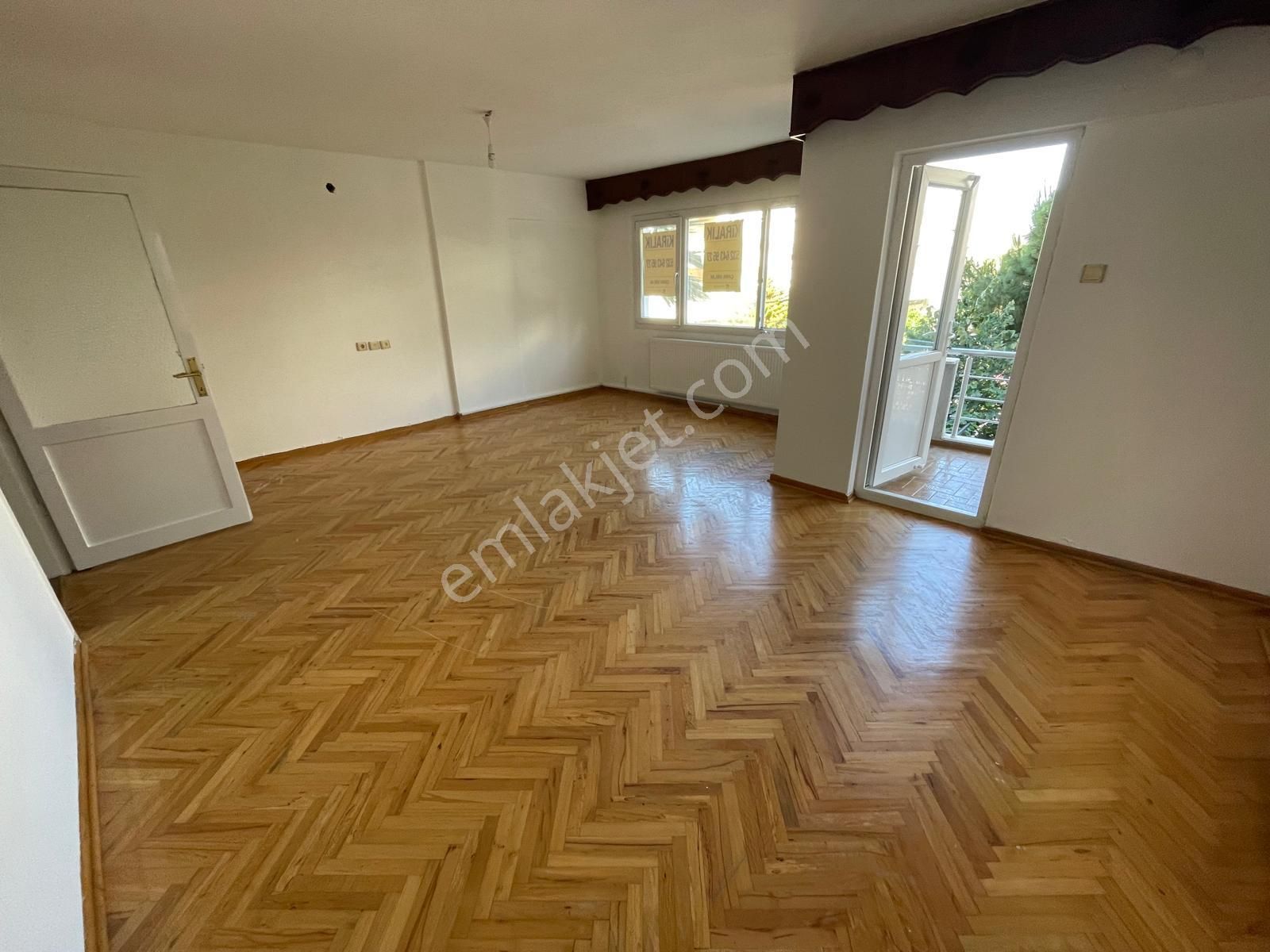 Reis Mahallesinde Geniş 3+1 Doğalgazlı Ön Cephe Kiralık Daire