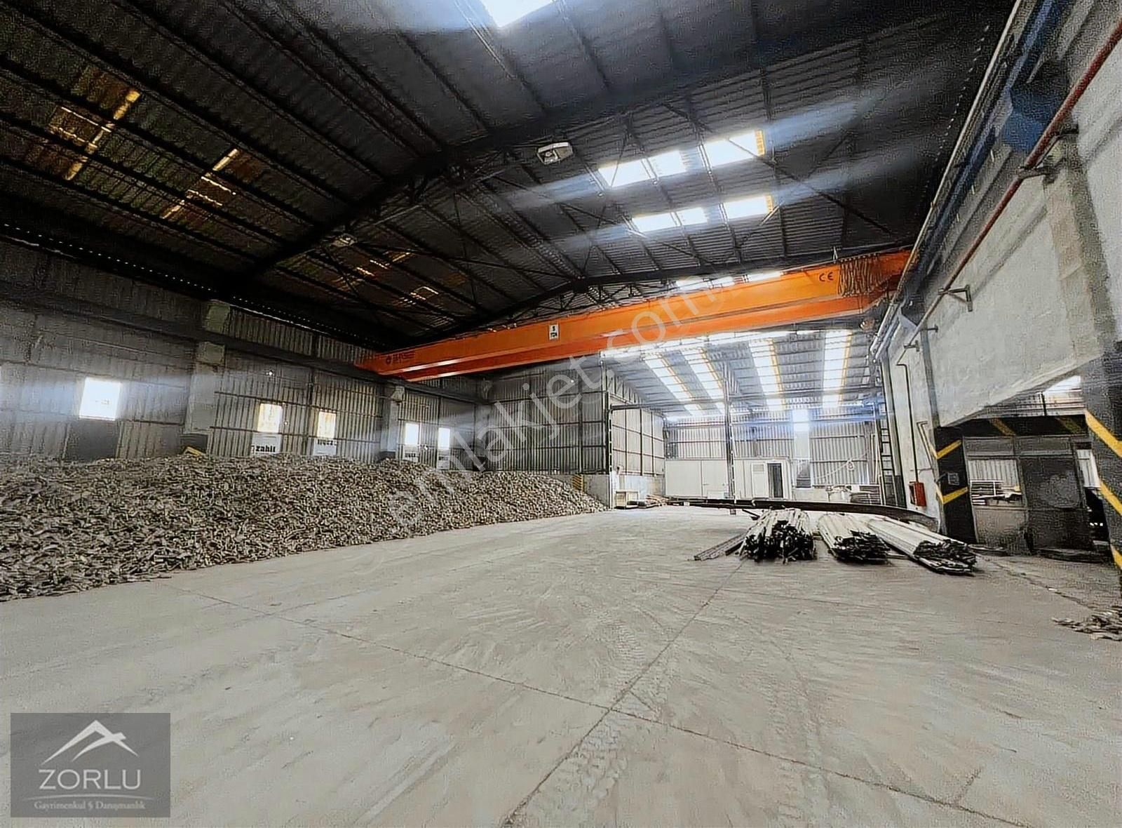 Zorlu'dan İncirlik Yol Üzerinde 3500 M2 Arsa 1200m2 Kapalı