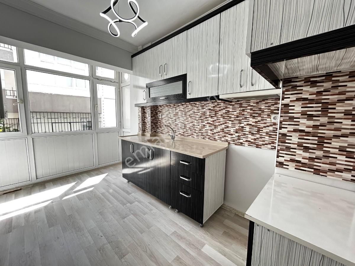 Sincan Selçuklu Mah 3+1 Full Yapılı Ara Katta Bağımsız Daire