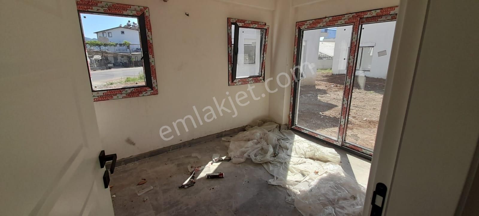 Stop’tan Fethiye Karaçulha Lüks Havuzlu Tripleks Villa - Görsel 9