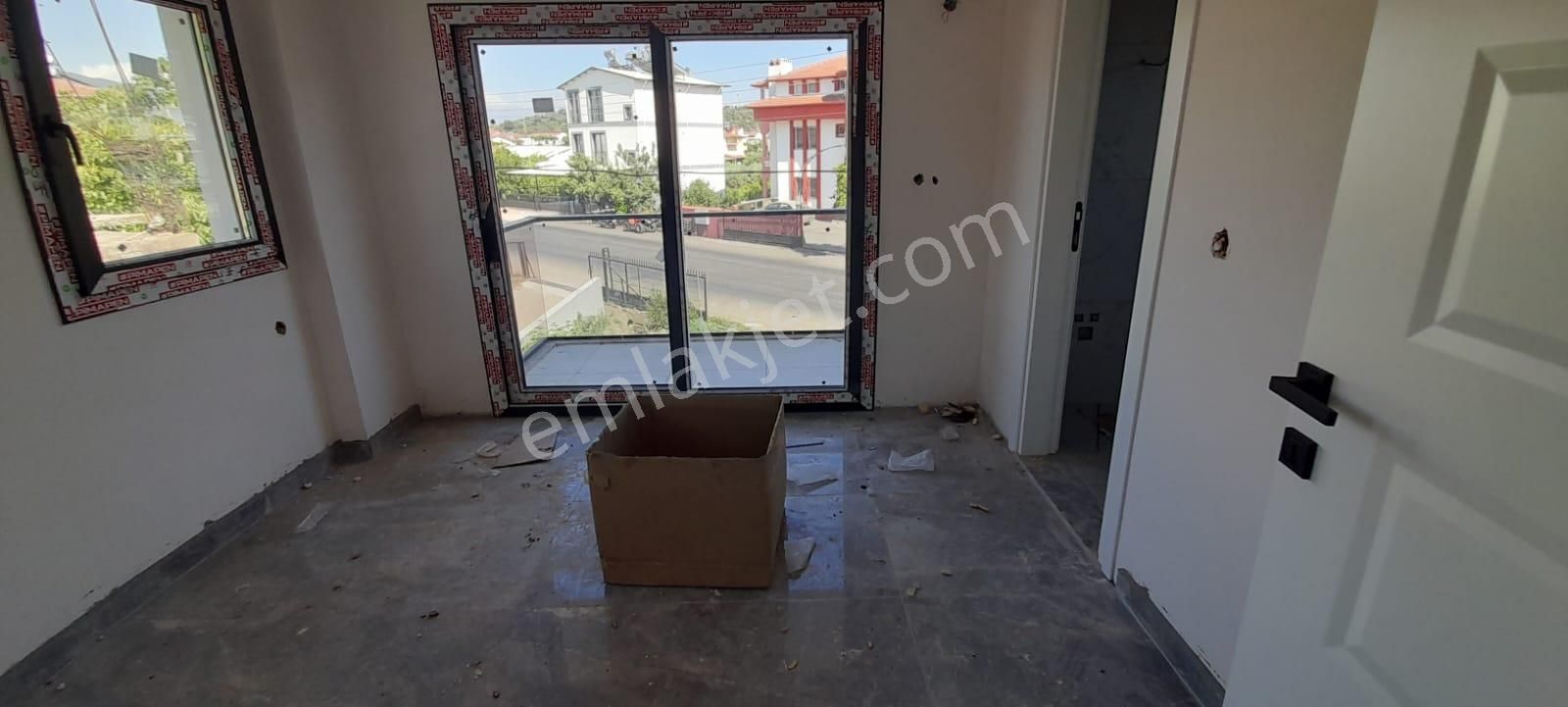 Stop’tan Fethiye Karaçulha Lüks Havuzlu Tripleks Villa - Görsel 10