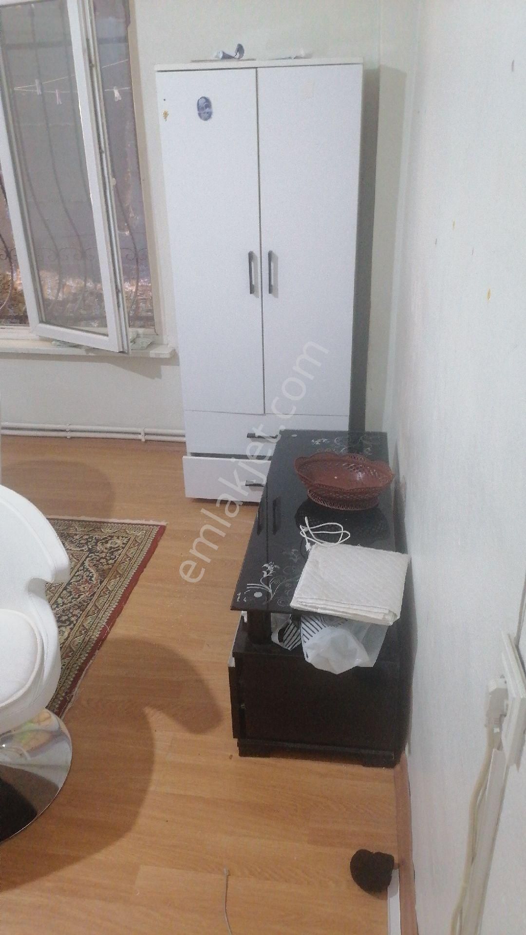 Ümraniye Çamlık İkbal Caddesi Üzerinde Eşyalı Yabancıya Bekara Öğrenci Ye Uygun