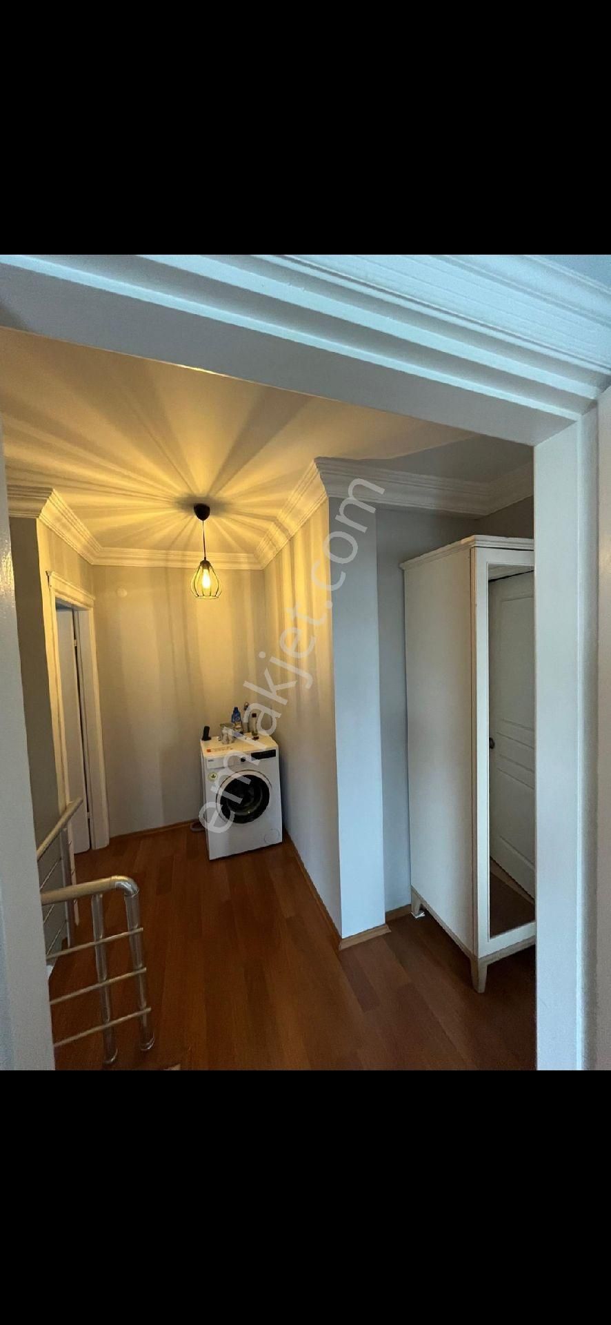 Ümraniye Armağanevler Dublek Kiralık Daire Site İçi