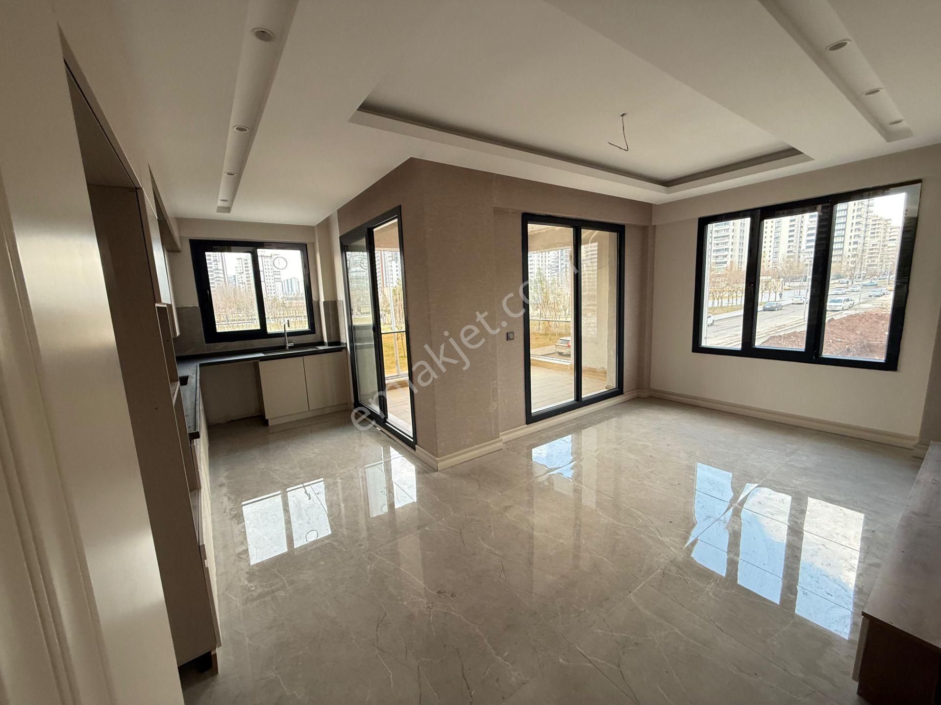 Çeysa Sin 3.5+1 Fırsat Kent Meydanı Yanında Ultra Lux Daıre!!!