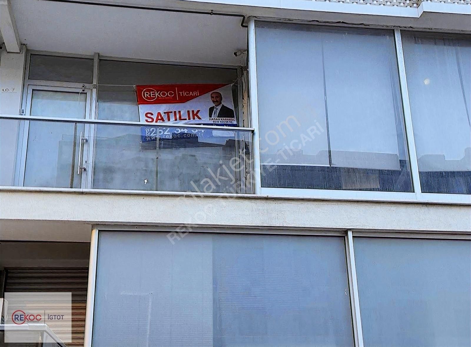 Beylikdüzü Yakuplu'da 47 M2 Satılık Dükkan