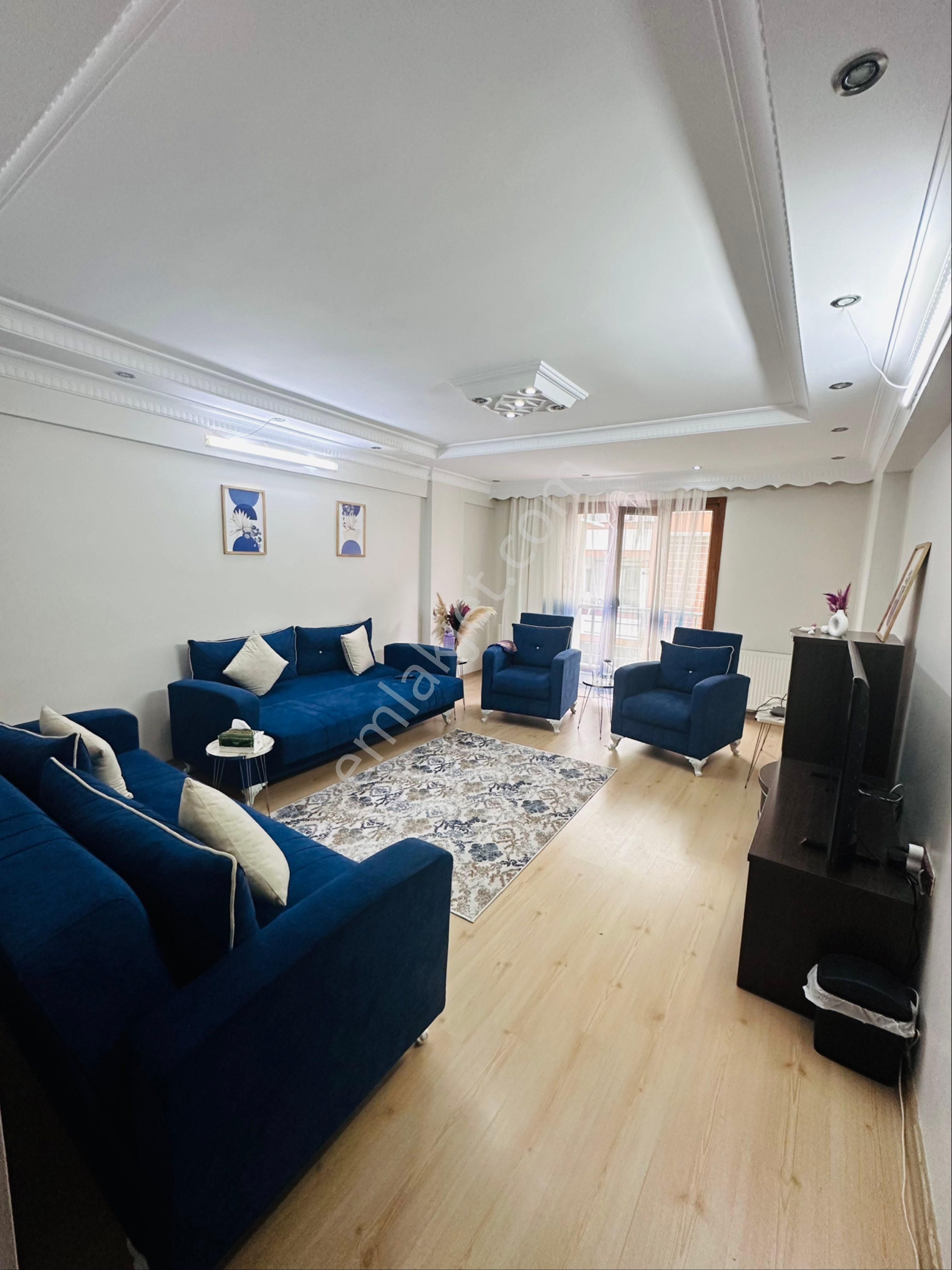 Metrobüse Yakın En Genişden 2+1 120m2 Fırsat Daire