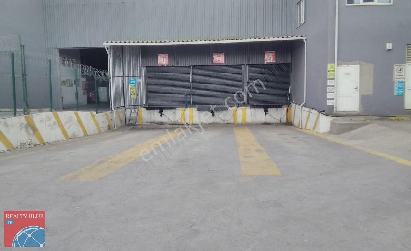Ferhatpaşada Ticari Alanda 1600m2 Kiralık Çelik Fabrika