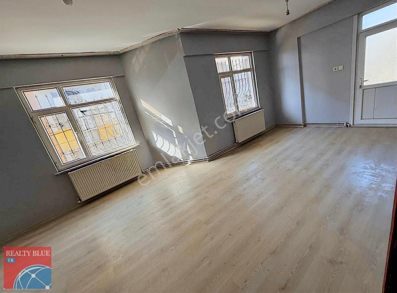 Ahmet Yesevi Mh 3+1 2. Kat Geniş Kiralık Daire