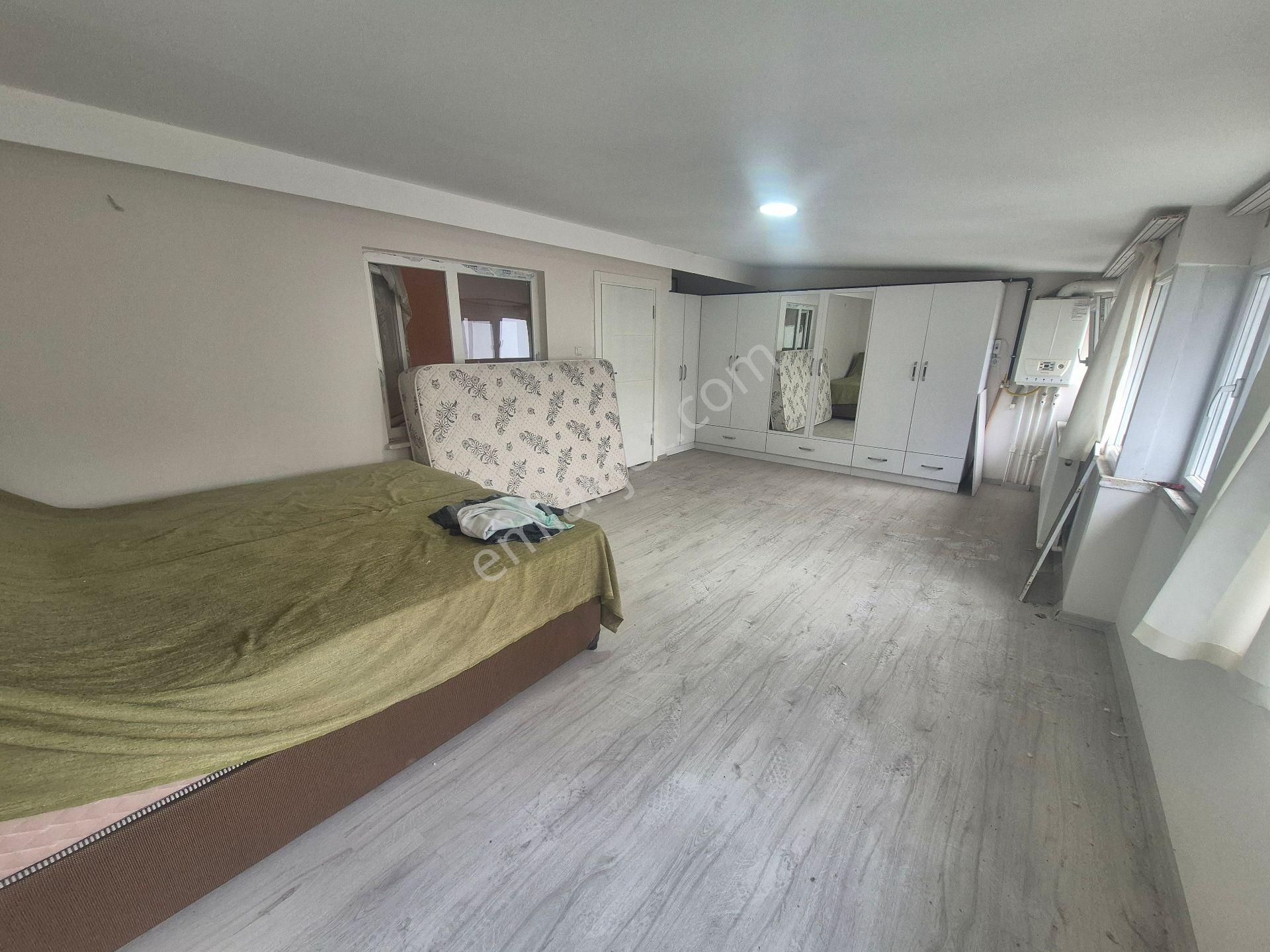 Canik Karşıyaka'da Belediyeye Çok Yakın Satılık 3+1 Daire (çatı Katı, Asansör Yok) - Görsel 7