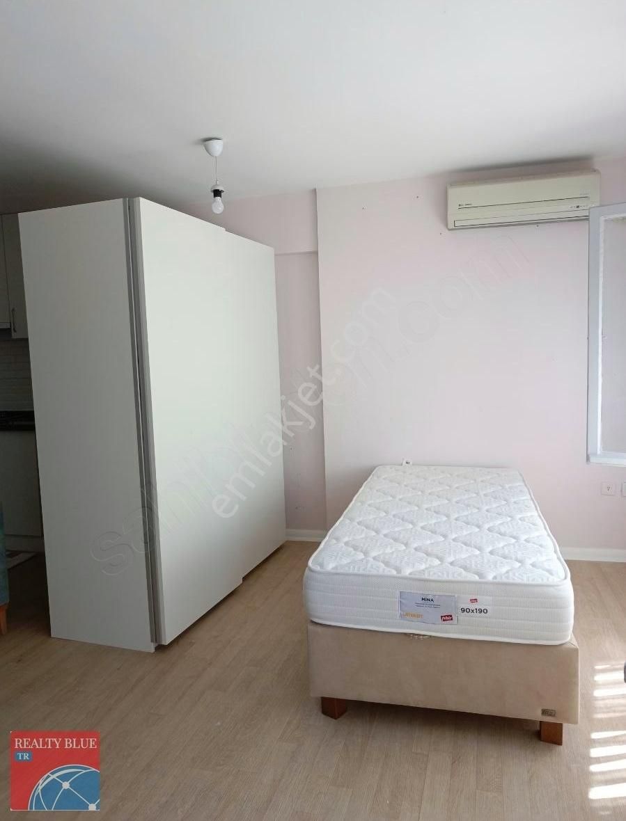 Asansörlü Katta Tek 50m2 Eşyalı