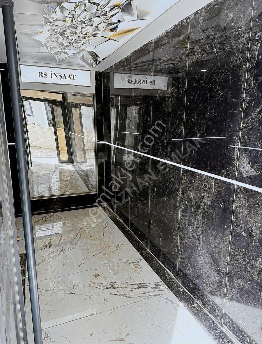 Aktoprak Mahallesi 2+1 Satılık Daire Tramvaya 200m