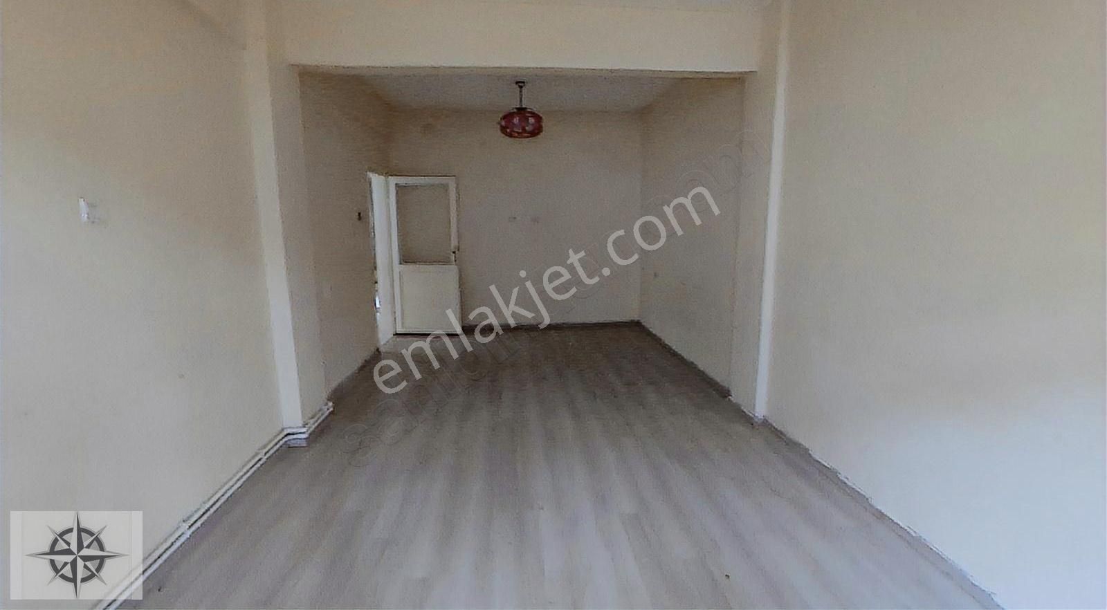 Esatpaşa Da Cadde Üstü 2+1 B.katı