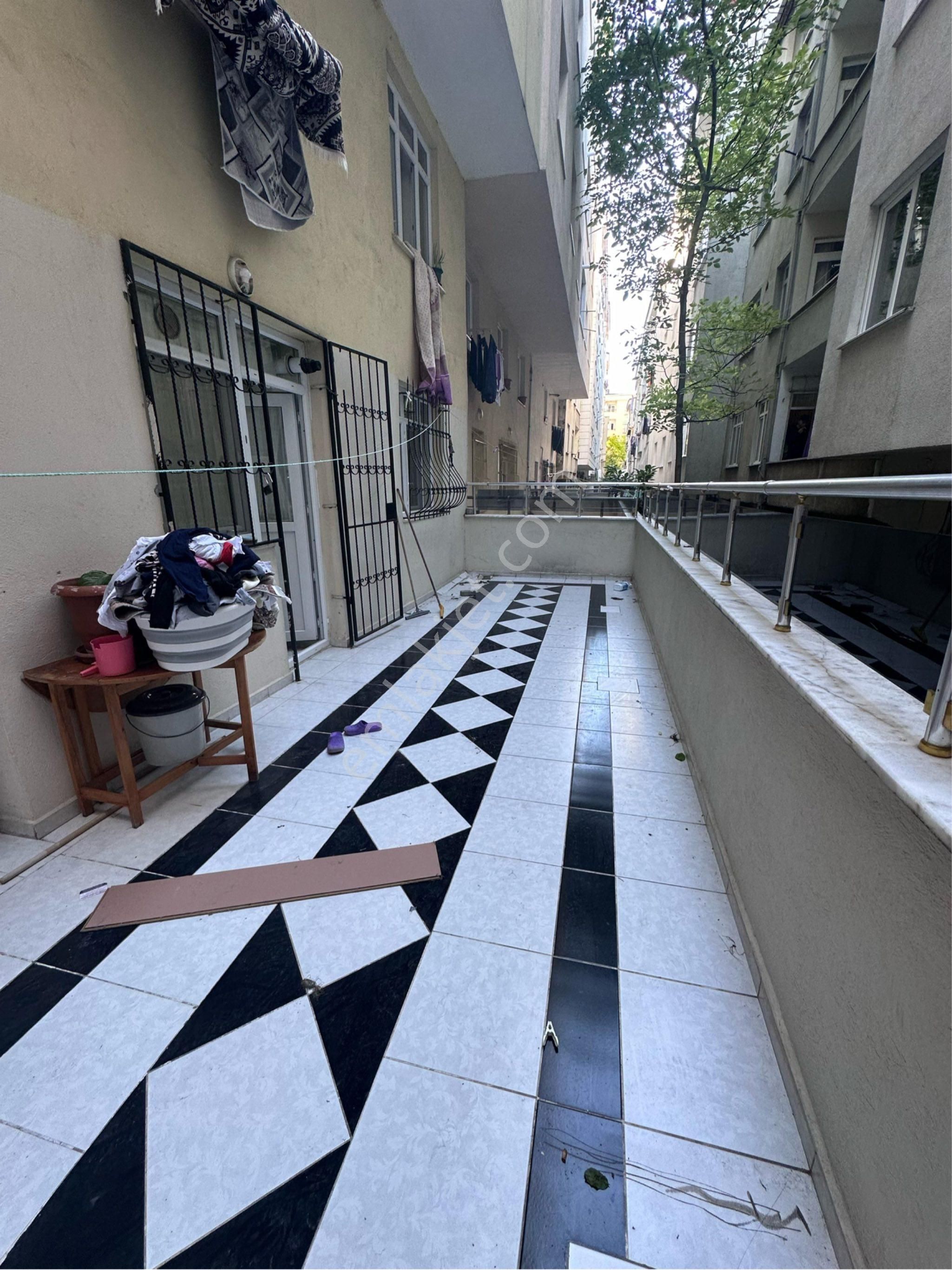 Ara Katları Katlayacak Emsalde Süper 3+1 Bahçeli Bahçe Katı