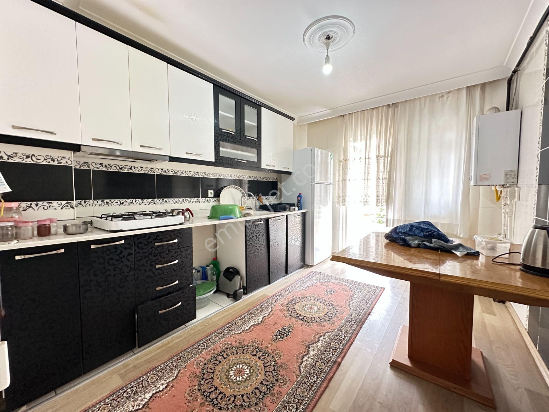 Kalecik Emlak'tan Merkezi Konumda Yeni Binada Altı Daire, Masrafsız 3+1
