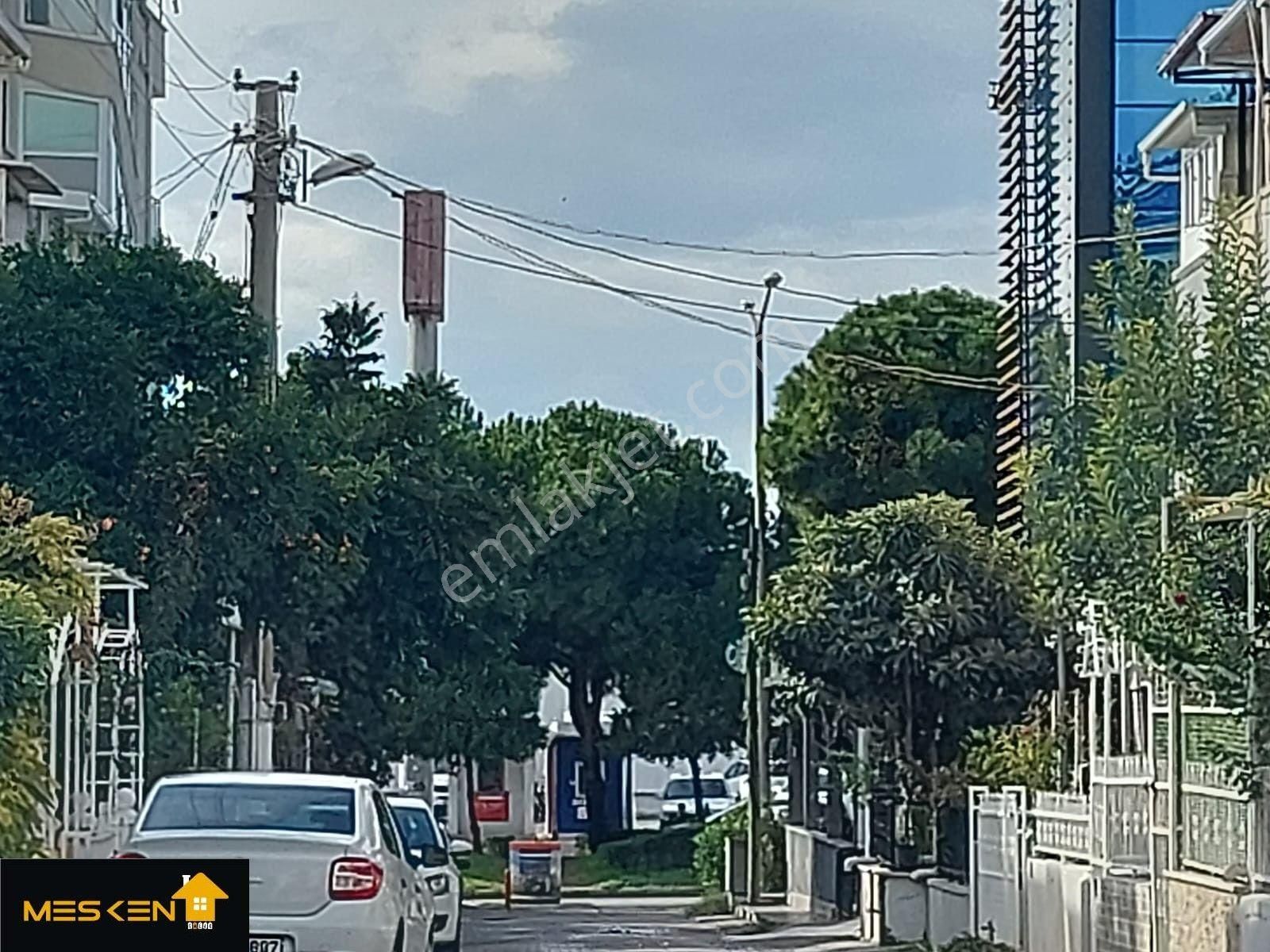 Didim Yeni Mahalle'de Altınkum Plajına Yakın 1+1 Daire
