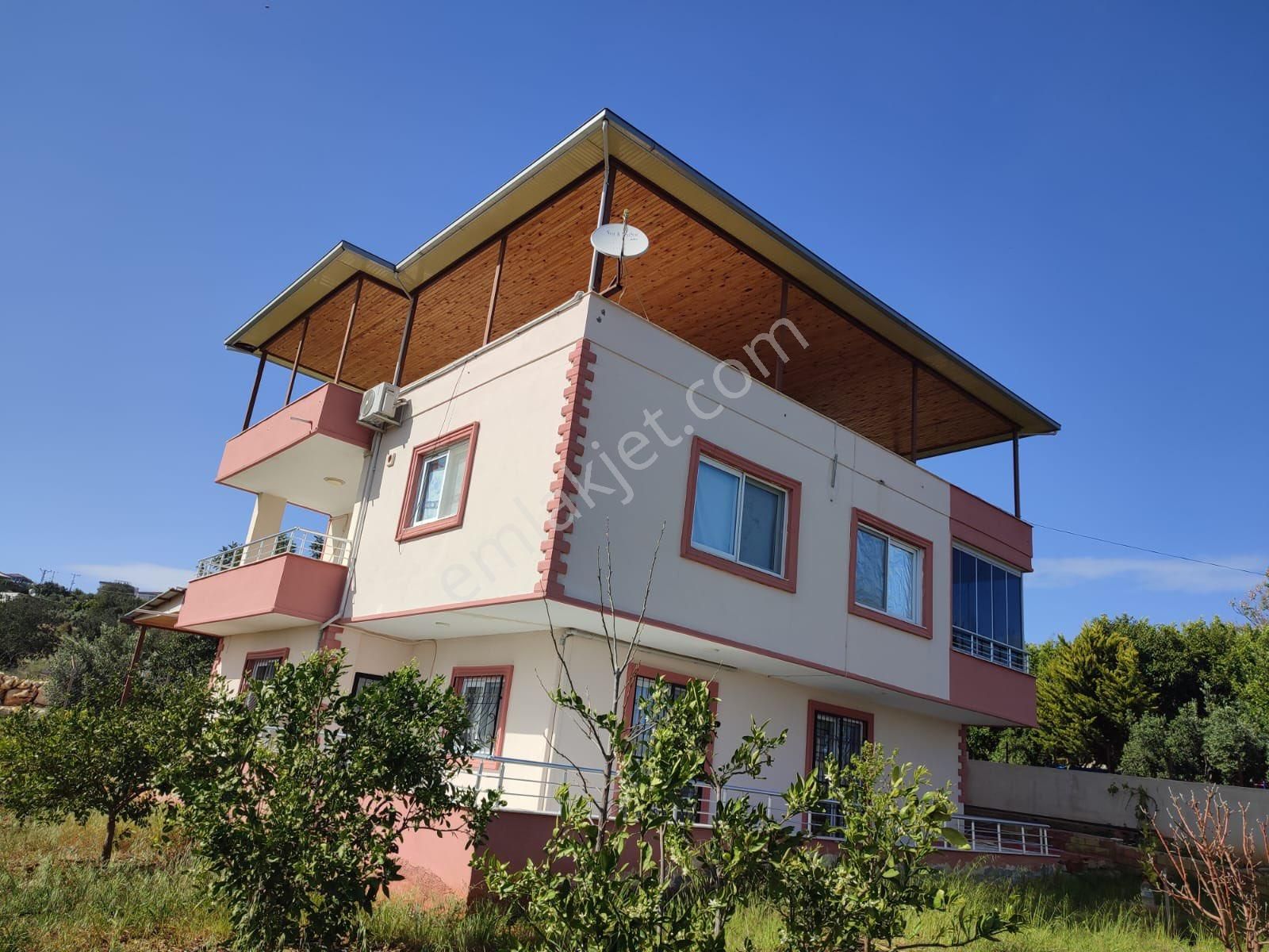 Narlıkuyu’da Satılık Muhteşem Manzaralı Müstakil Villa - Görsel 15