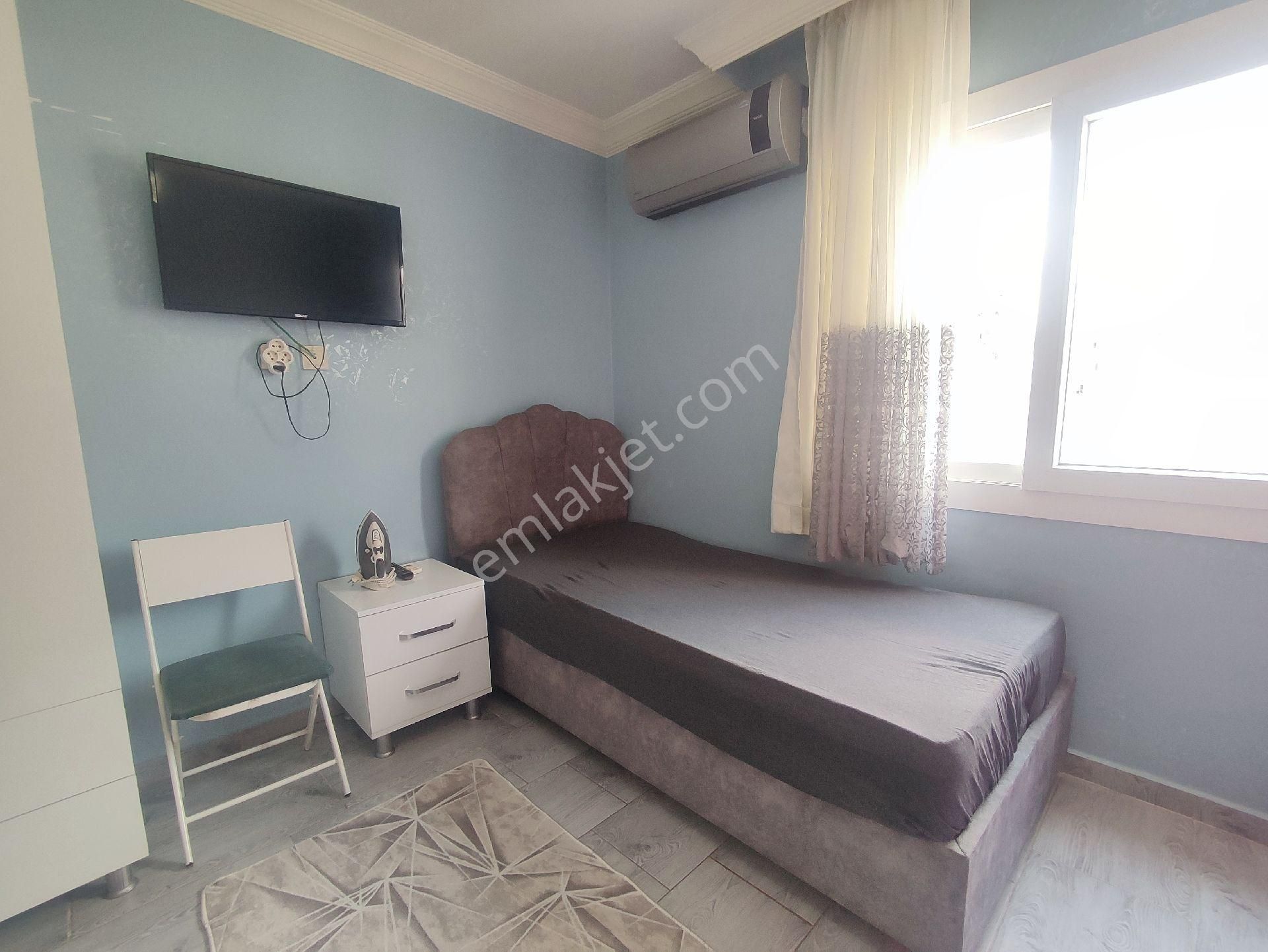 Yesilyurt Duygu Cafe Civari 1+0 Esyali Kiralık