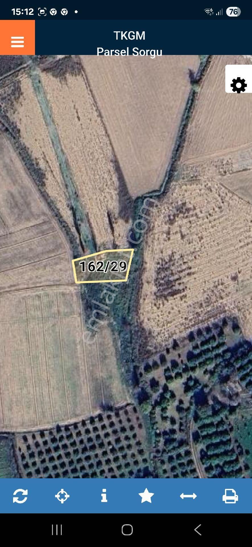 Aksu Yeşilkaramanda 697m2 Yatırımlık