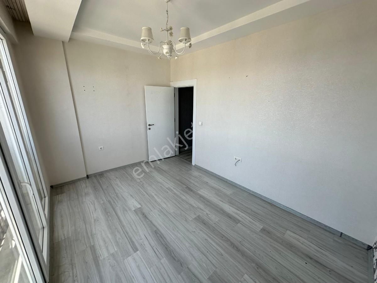 Şehir Hastanesi,stad Karşısı 3+1 Full Yenilenmiş Son Kat Satılık