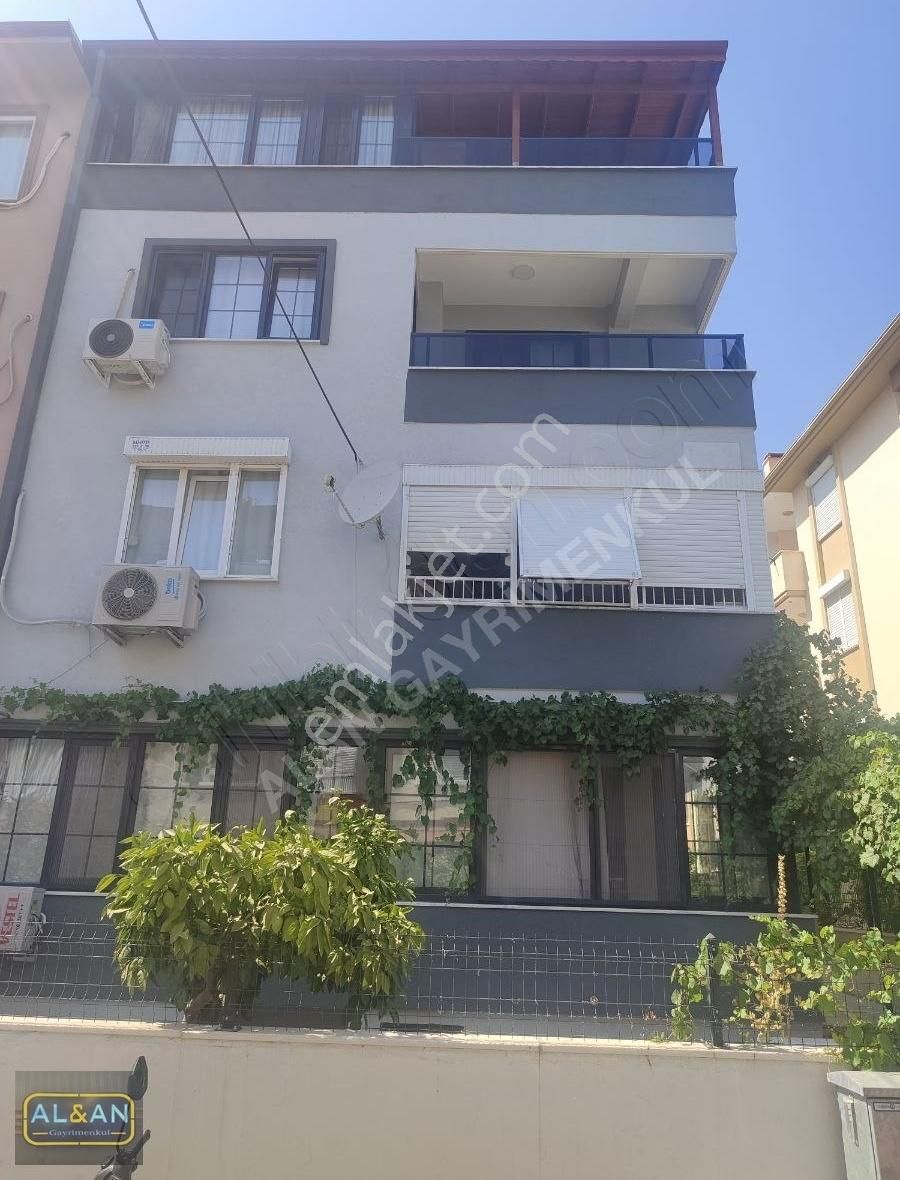 Altınoluk Merkezde Deniz Manzaralı Satılık Emsalsiz Dubleks