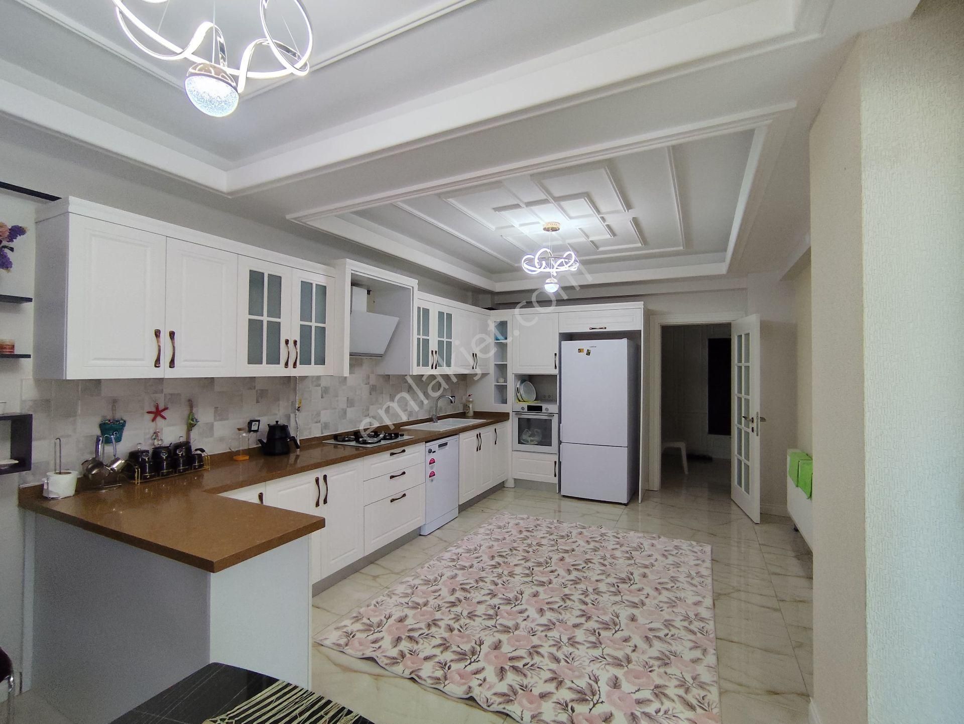 Rota Dan Kutay Palladium Yapıda 3.1+5 Acil Satılık Daire