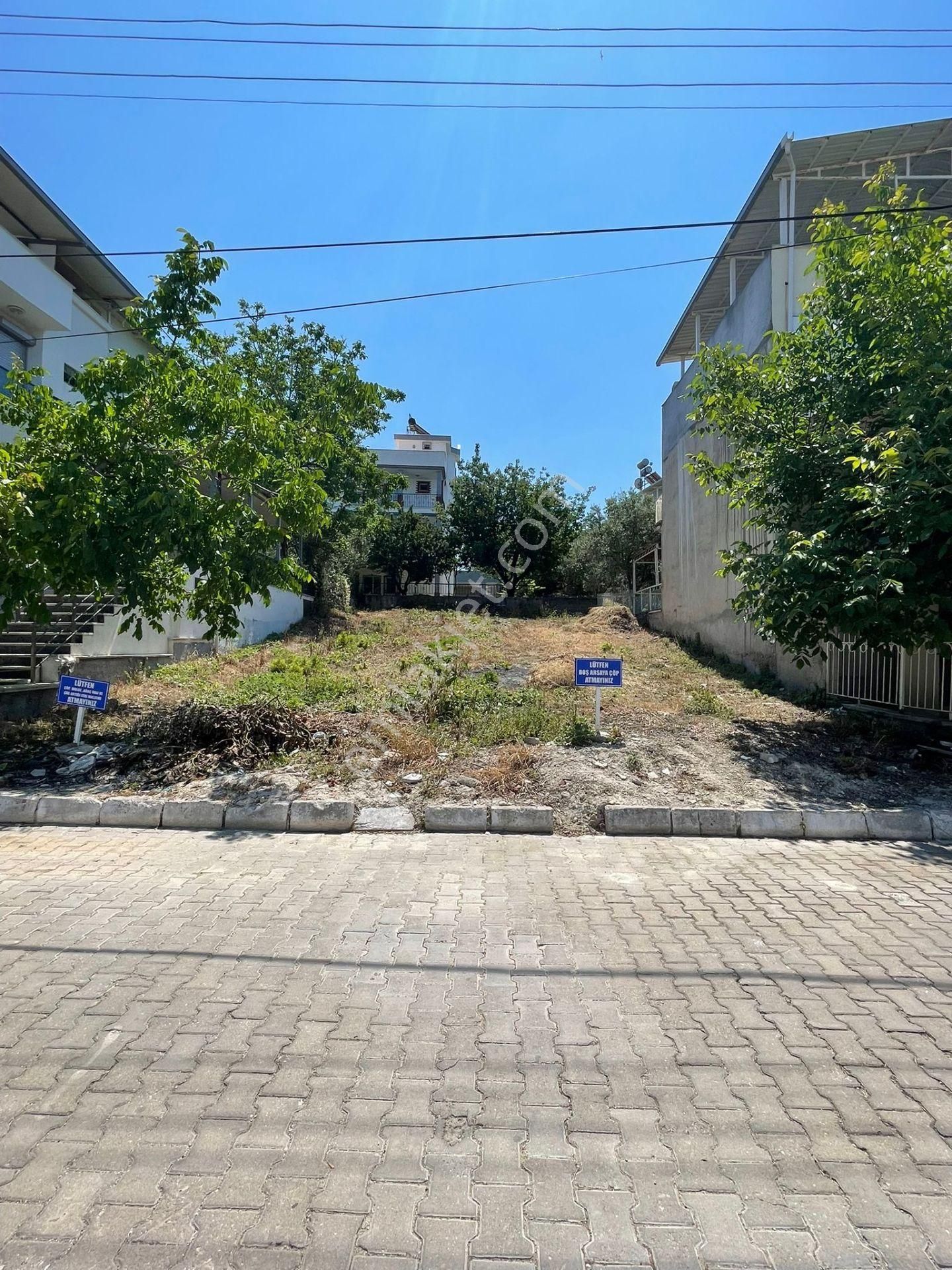 Kuşadası Soğucak Mahallesinde Satılık Arsa