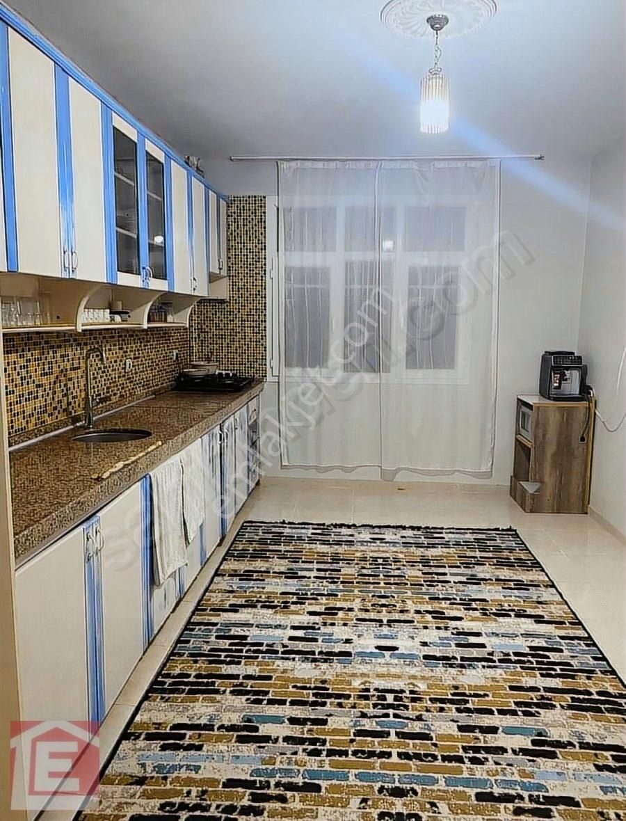 Bahçeli Evler Cad 2.parsel Salçacı Yusuf Karşısı Satlık Geniş Ev