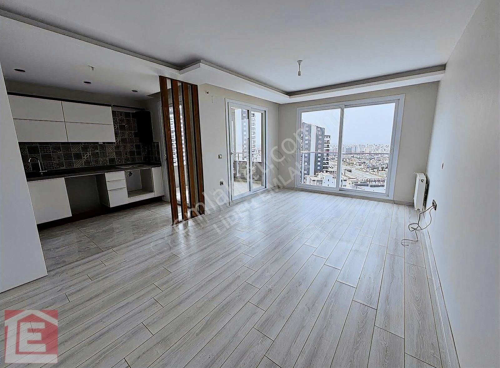 Lider'den Türkmenbaşında 3+1 2 Banyo Gyinme Odası K.otopark