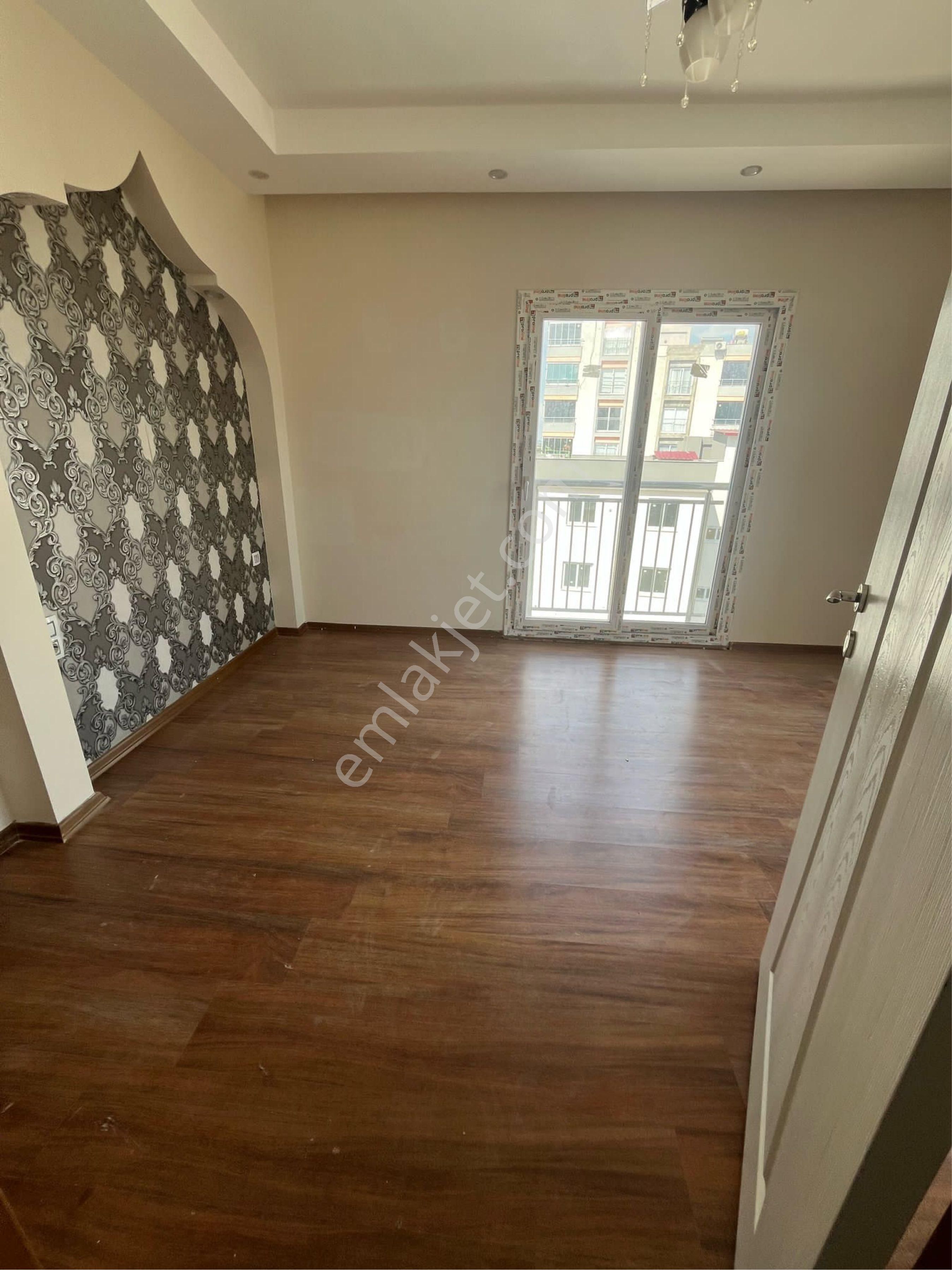 Adana Sarıçam Sofude De 3+1 Kapalı Mutfak Satılık Daire