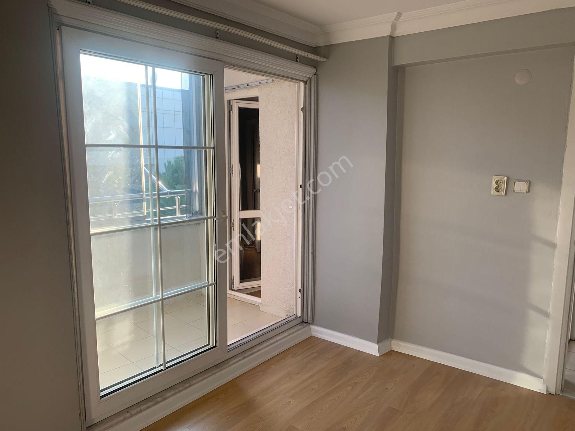 3+1 Krediye Uygun Masrafsız Daire 1.kat Avcılar Emniyet Müdürlüğü Karşısı